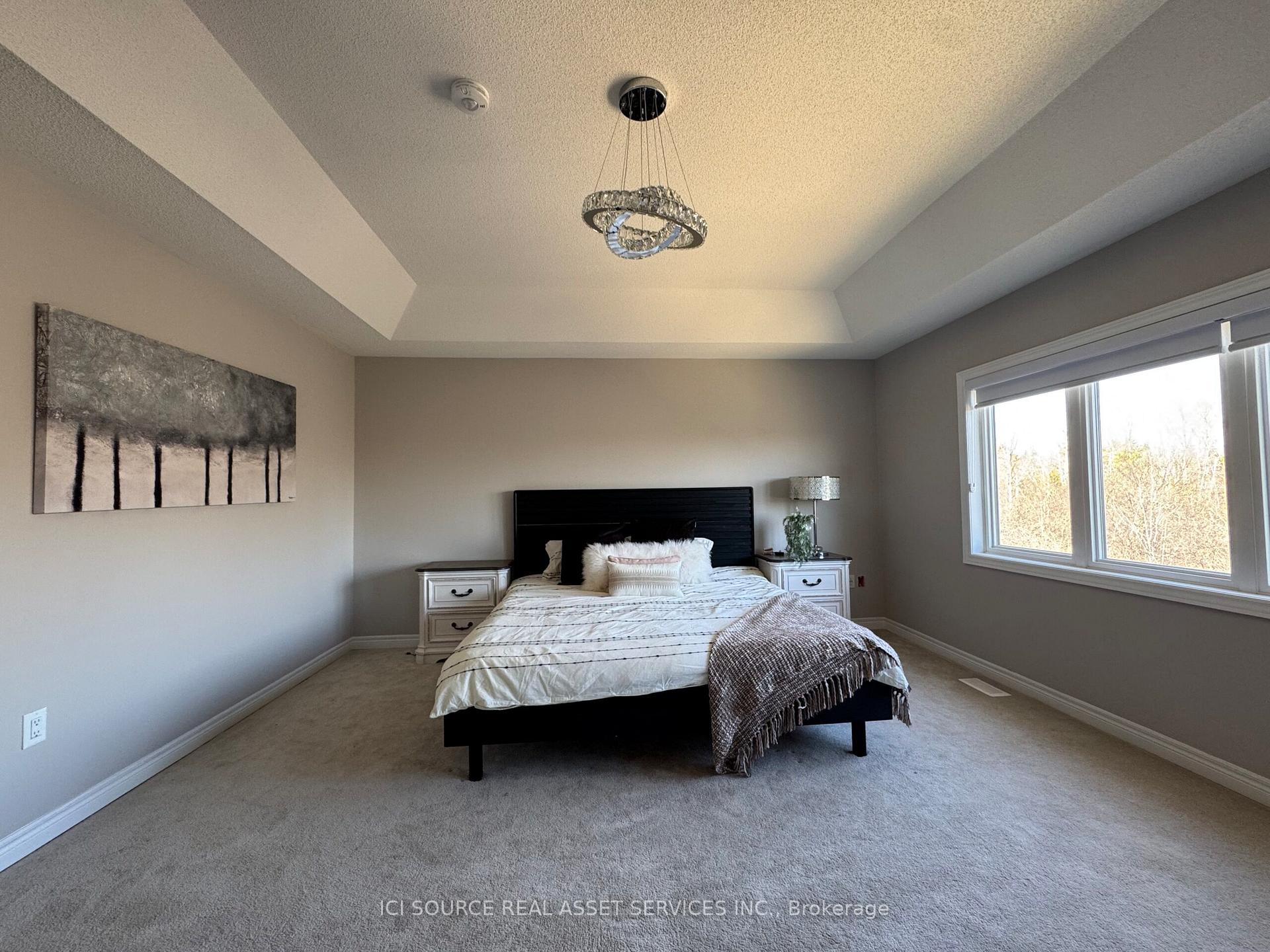 Photo 3 of Unit Main, 2nd Floor, 650 Lemay Grove, Peterborough, Monaghan Ward 2 — HOMEH