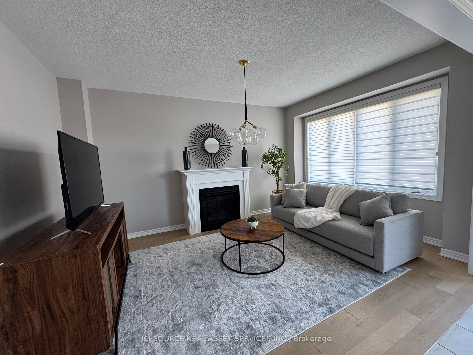 Photo 10 of Unit Main, 2nd Floor, 650 Lemay Grove, Peterborough, Monaghan Ward 2 — HOMEH