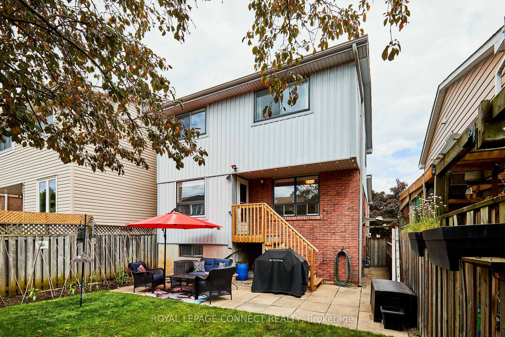 Photo 5 of 1583 Alwin Circle, Pickering, Village East — HOMEH