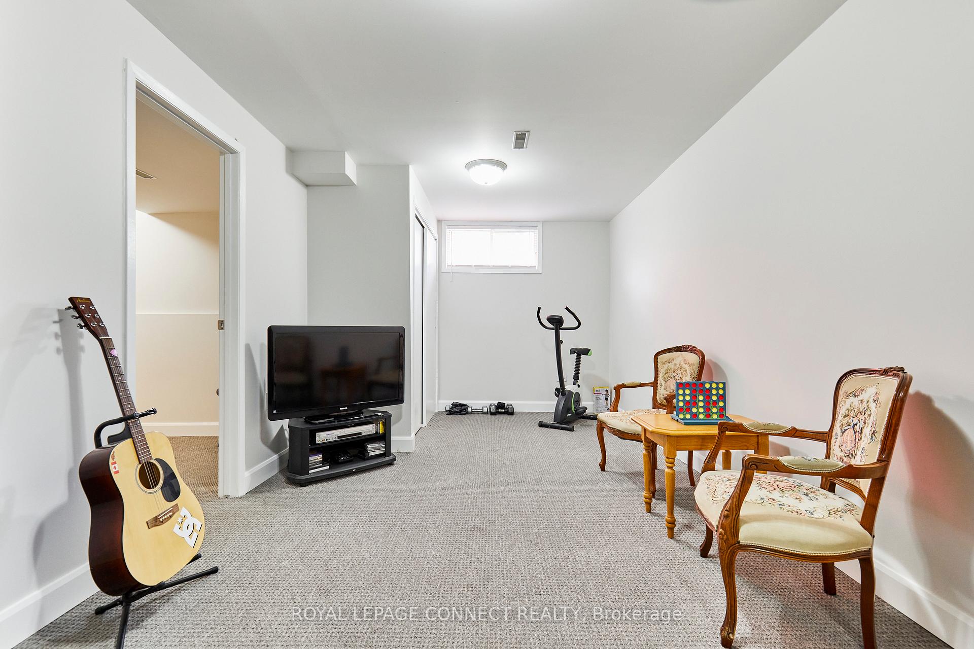 Photo 32 of 1583 Alwin Circle, Pickering, Village East — HOMEH