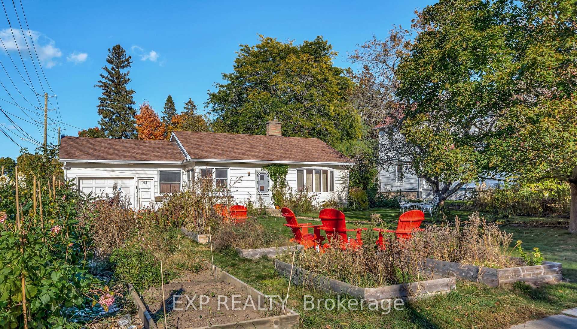 Photo 6 of 42 Paul Street, Prince Edward County, Picton Ward — HOMEH