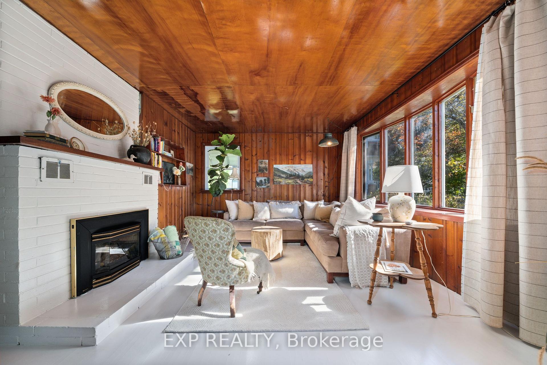 Photo 16 of 42 Paul Street, Prince Edward County, Picton Ward — HOMEH