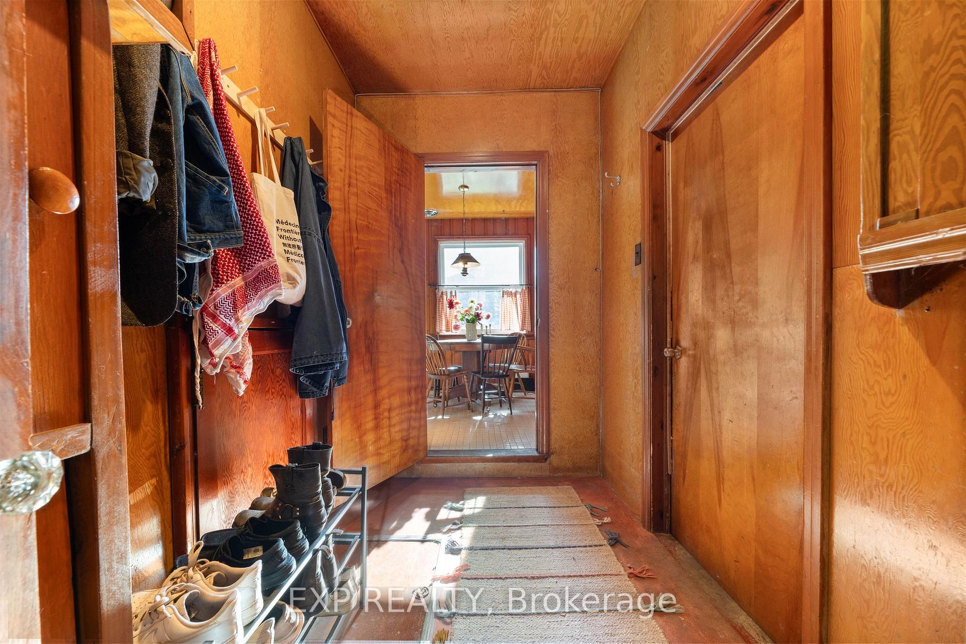 Photo 35 of 42 Paul Street, Prince Edward County, Picton Ward — HOMEH