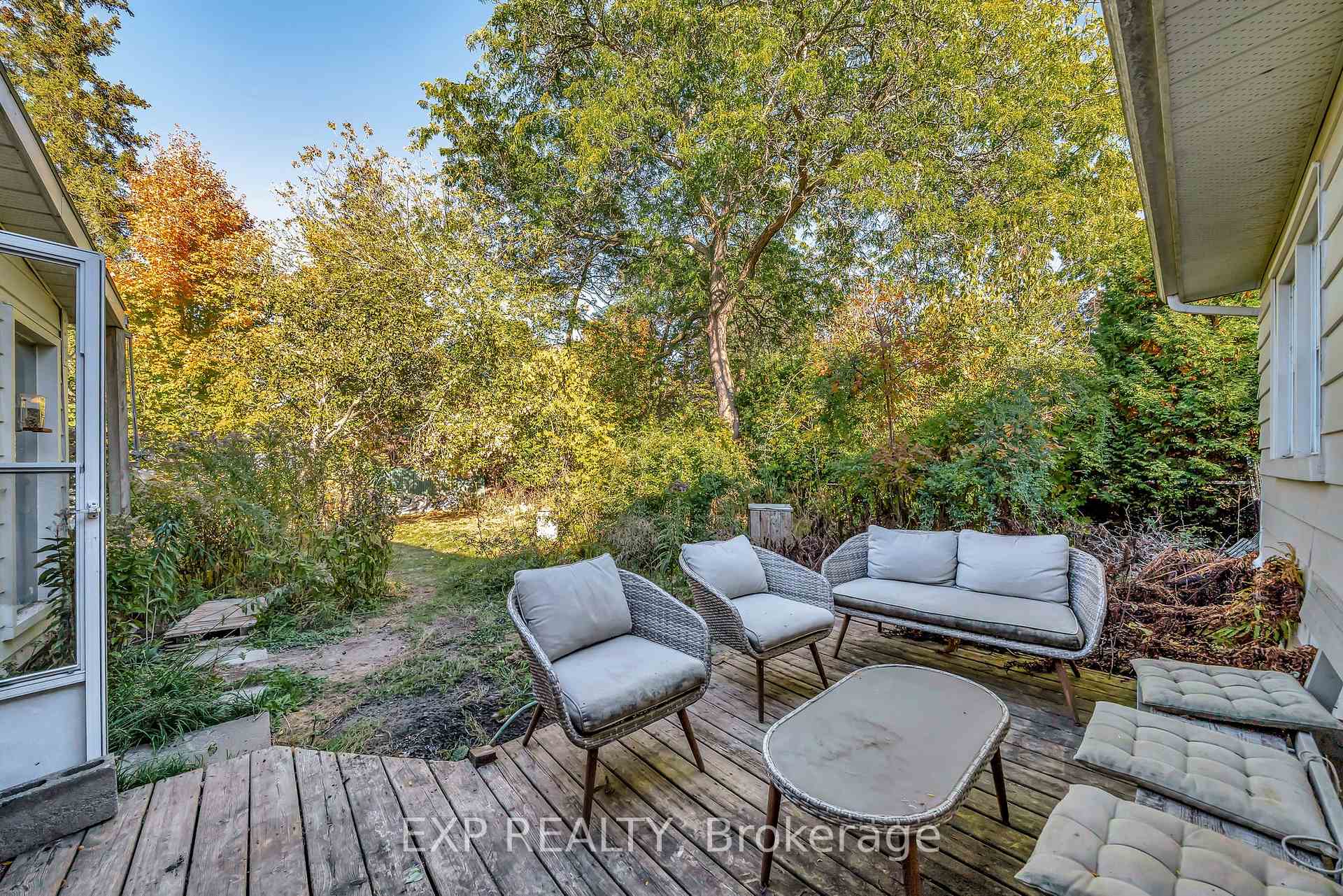 Photo 44 of 42 Paul Street, Prince Edward County, Picton Ward — HOMEH