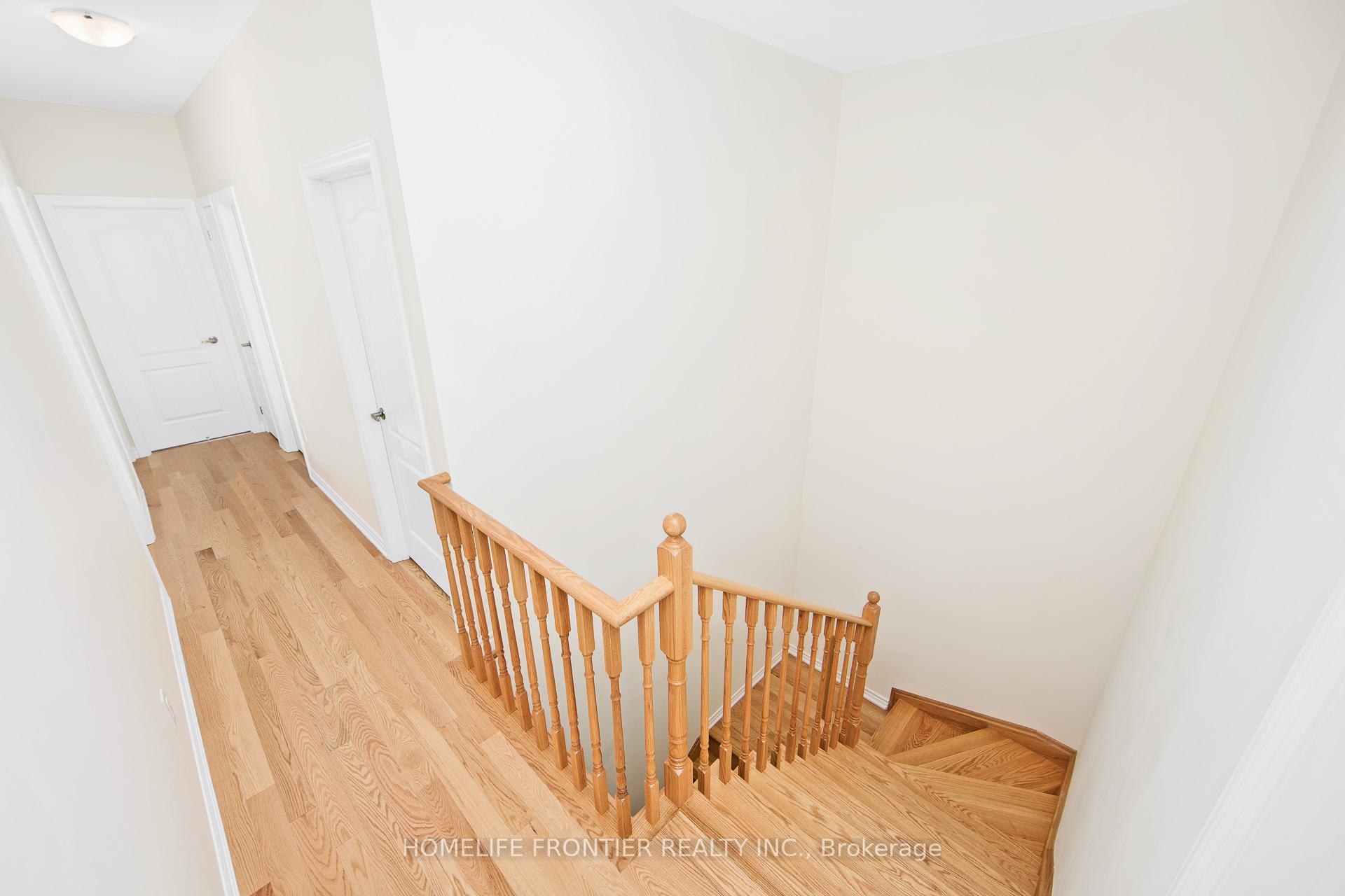 Photo 13 of 2139 Hallandale Street, Oshawa, Kedron — HOMEH