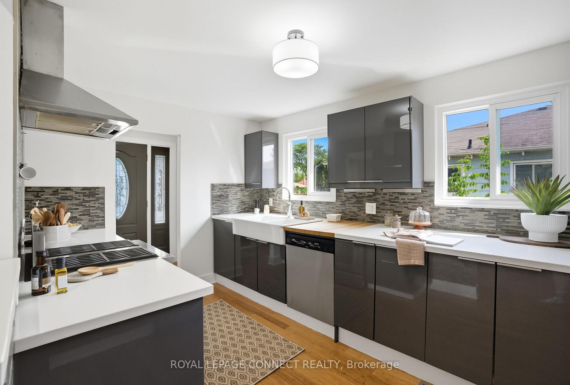 Photo 8 of 728 Cortez Avenue, Pickering, Bay Ridges — HOMEH