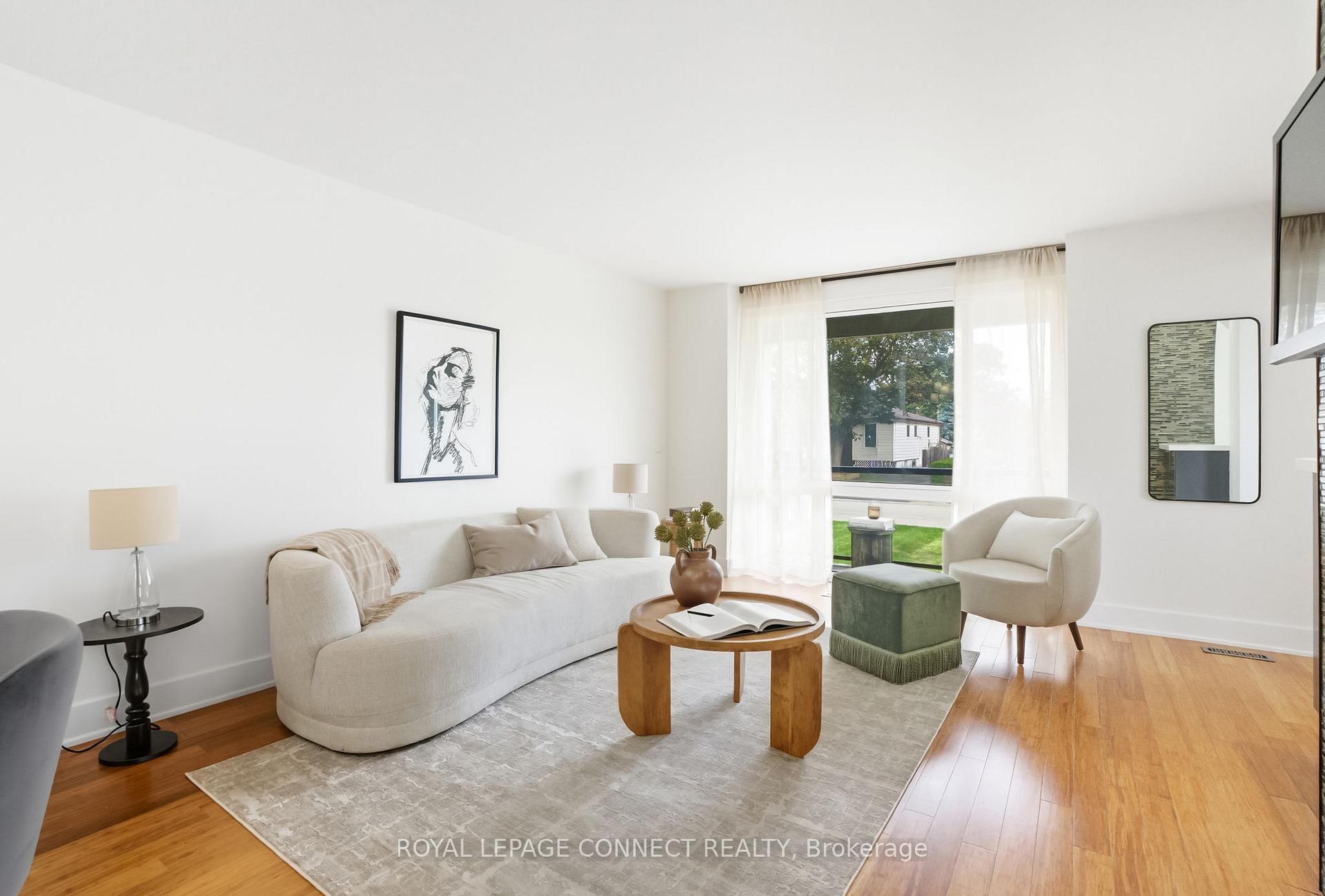 Photo 10 of 728 Cortez Avenue, Pickering, Bay Ridges — HOMEH