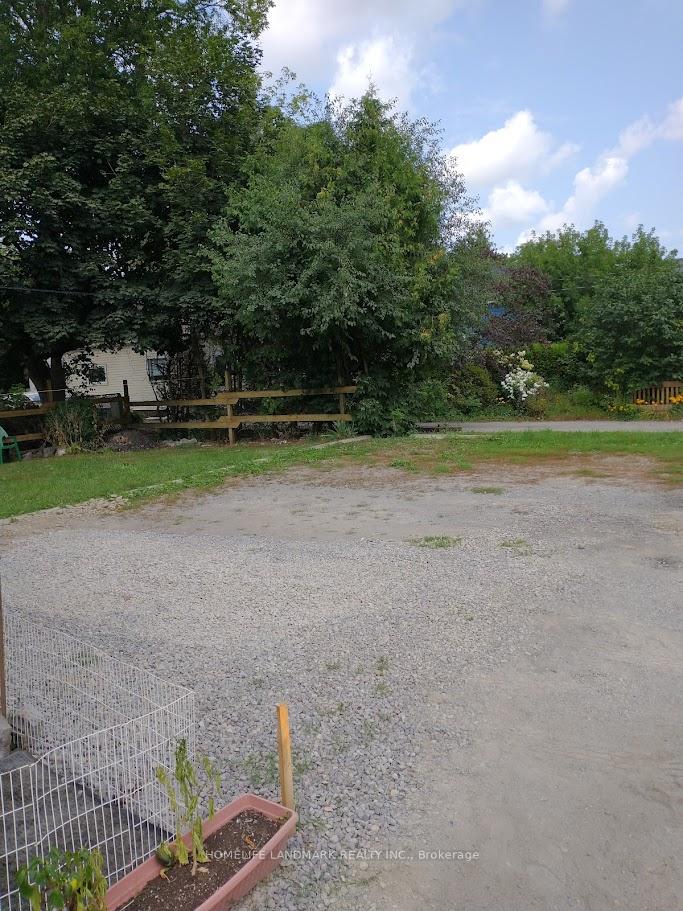 Photo 2 of Unit Upper, 260 Murray Street, Peterborough, Town Ward 3 — HOMEH