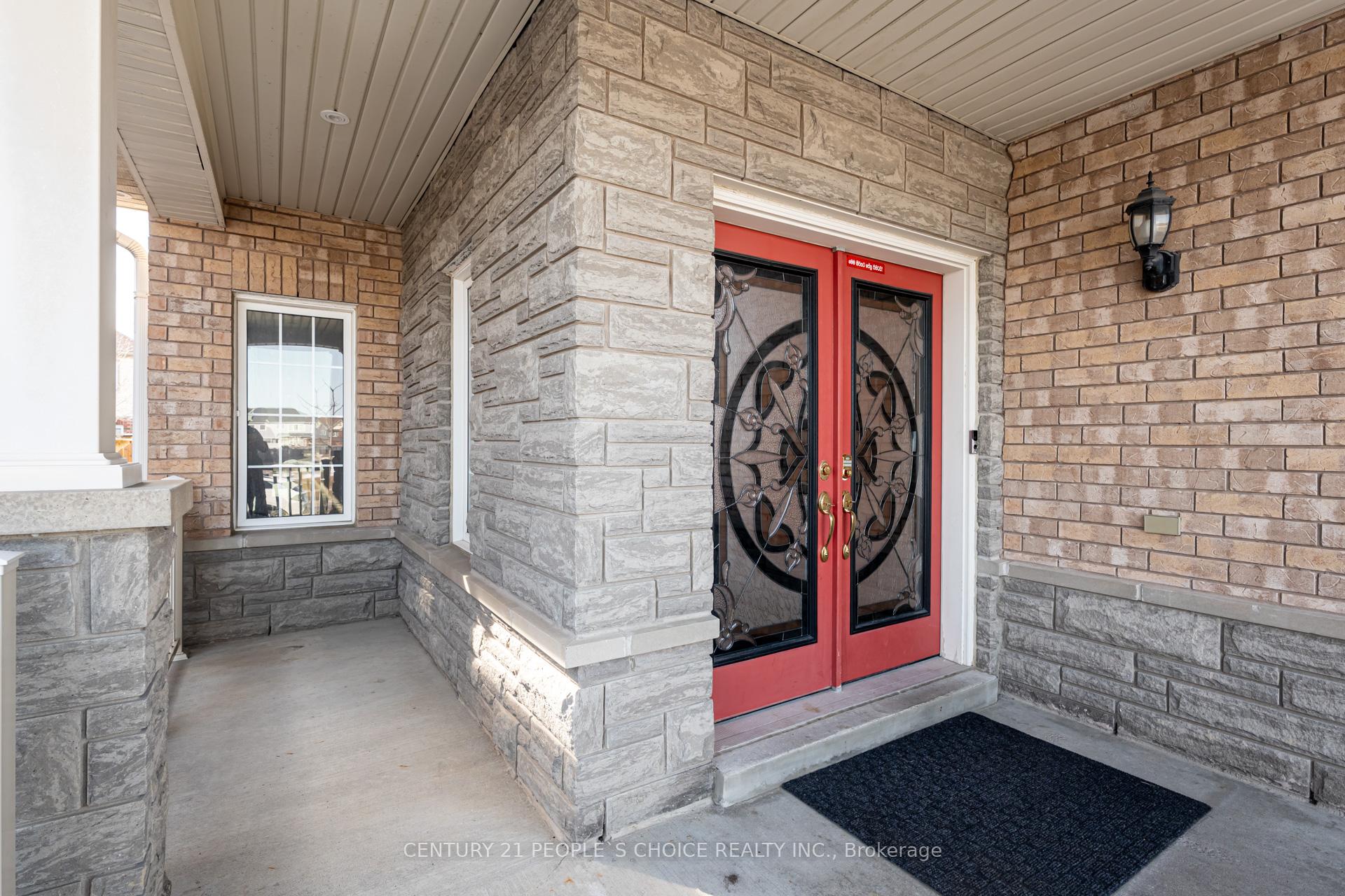 Photo 4 of 1067 Coldstream Drive, Oshawa, Taunton — HOMEH