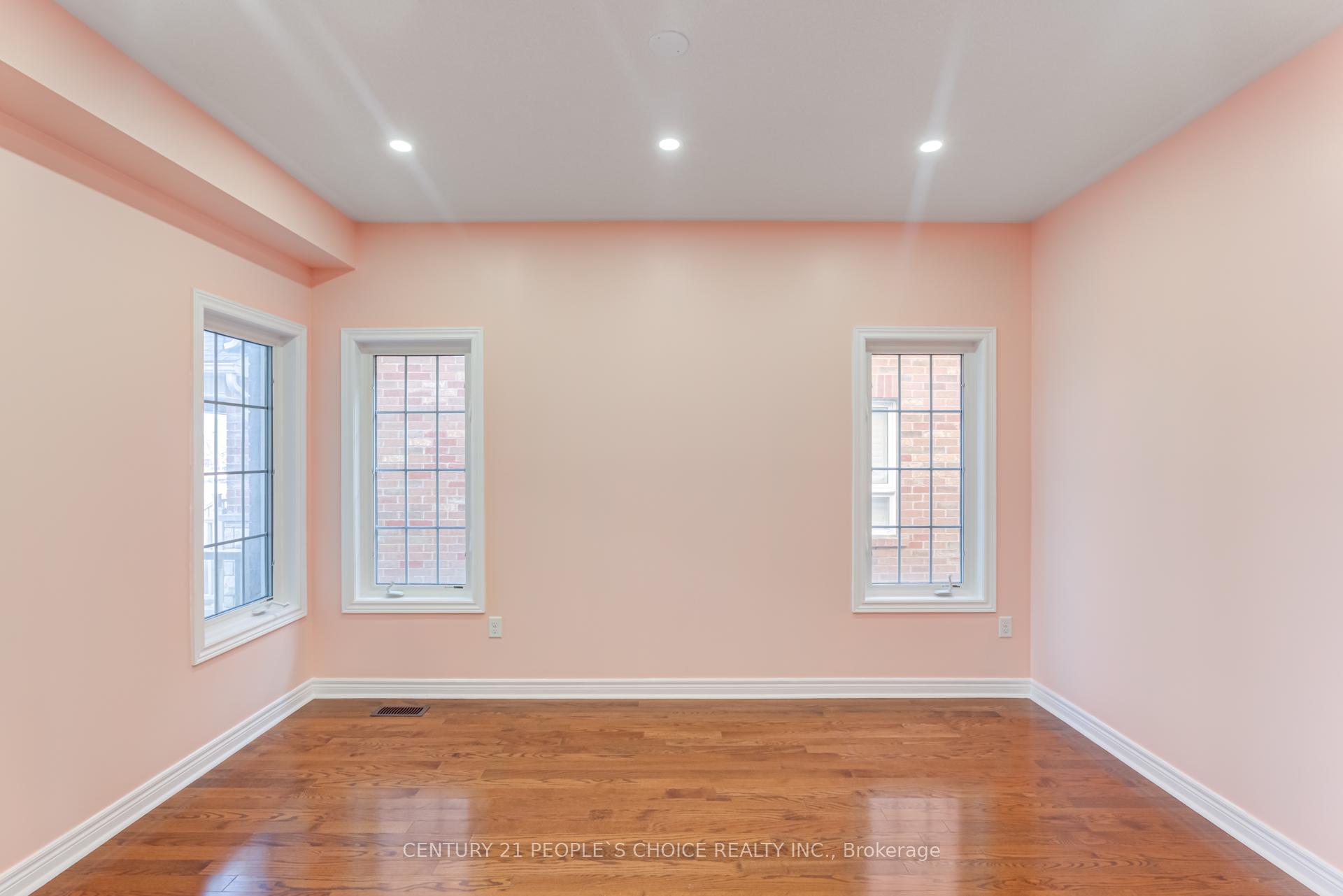 Photo 7 of 1067 Coldstream Drive, Oshawa, Taunton — HOMEH