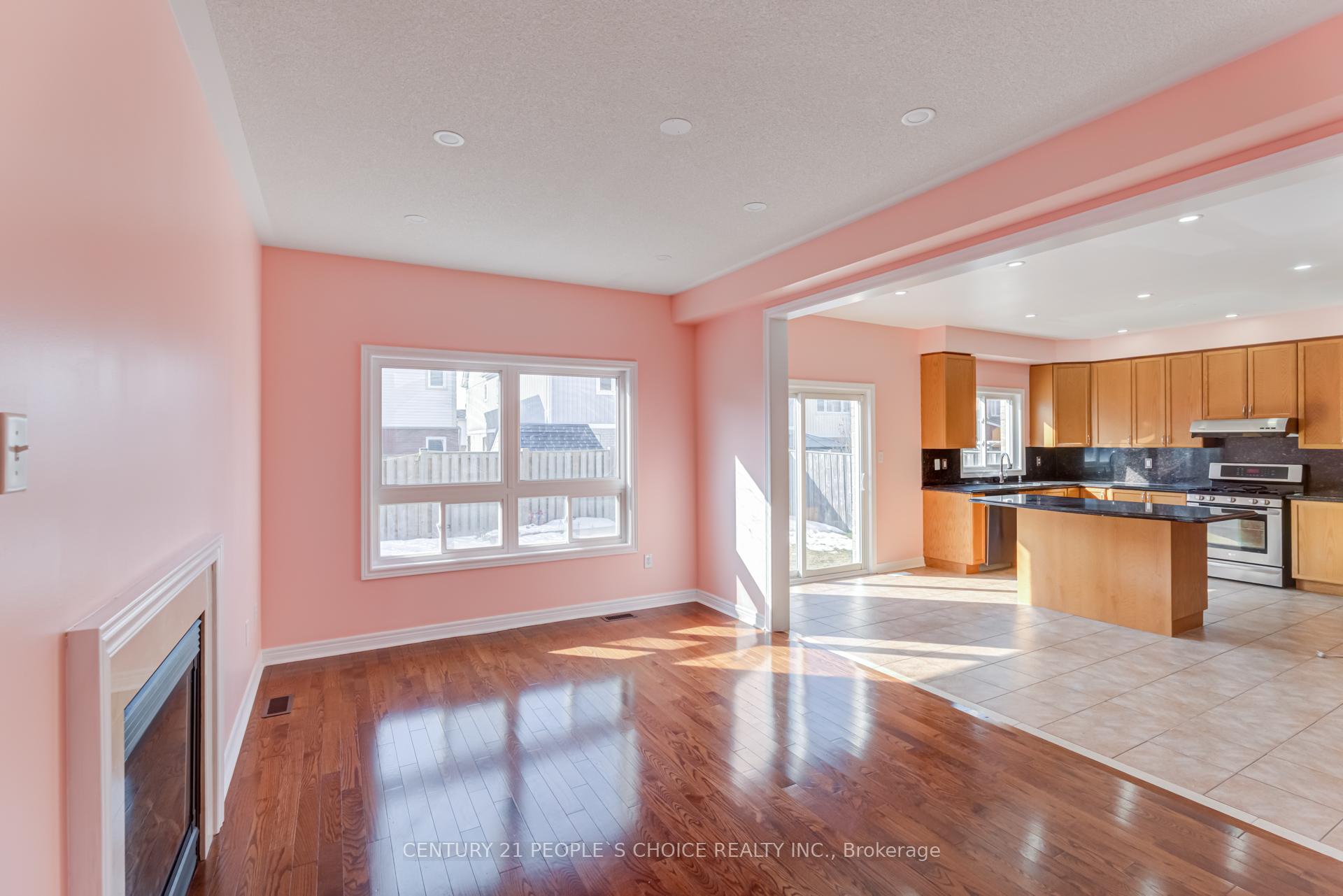 Photo 15 of 1067 Coldstream Drive, Oshawa, Taunton — HOMEH