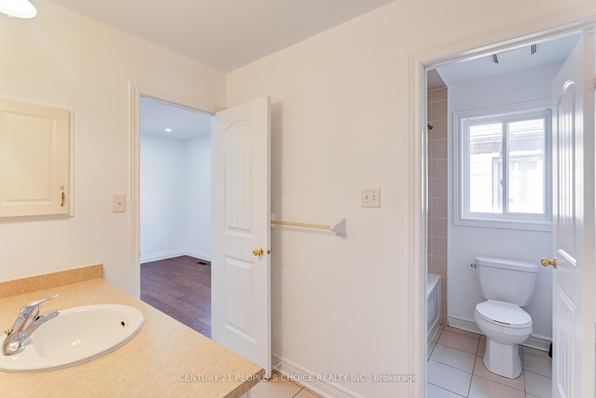 Photo 30 of 1067 Coldstream Drive, Oshawa, Taunton — HOMEH