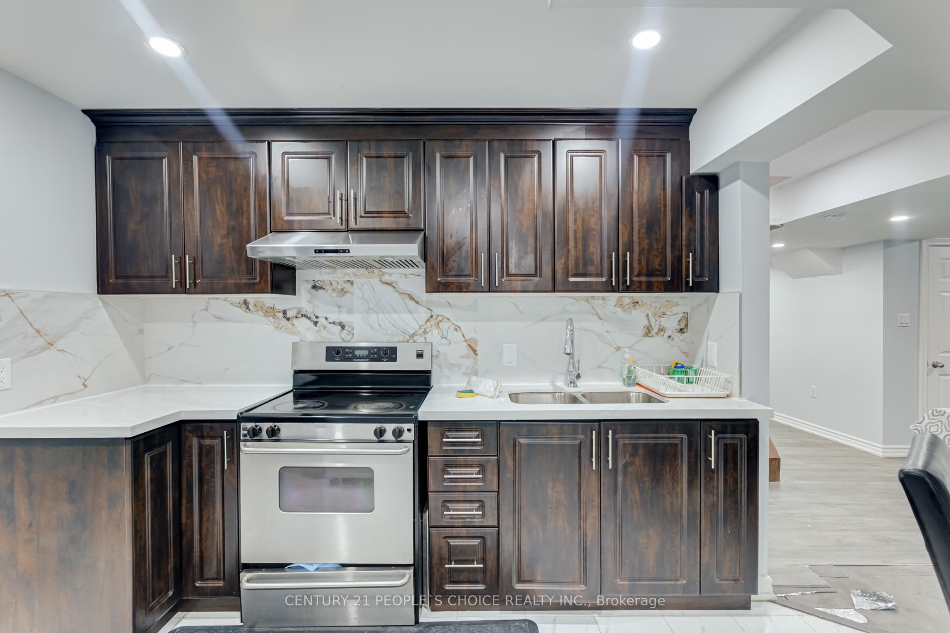 Photo 45 of 1067 Coldstream Drive, Oshawa, Taunton — HOMEH