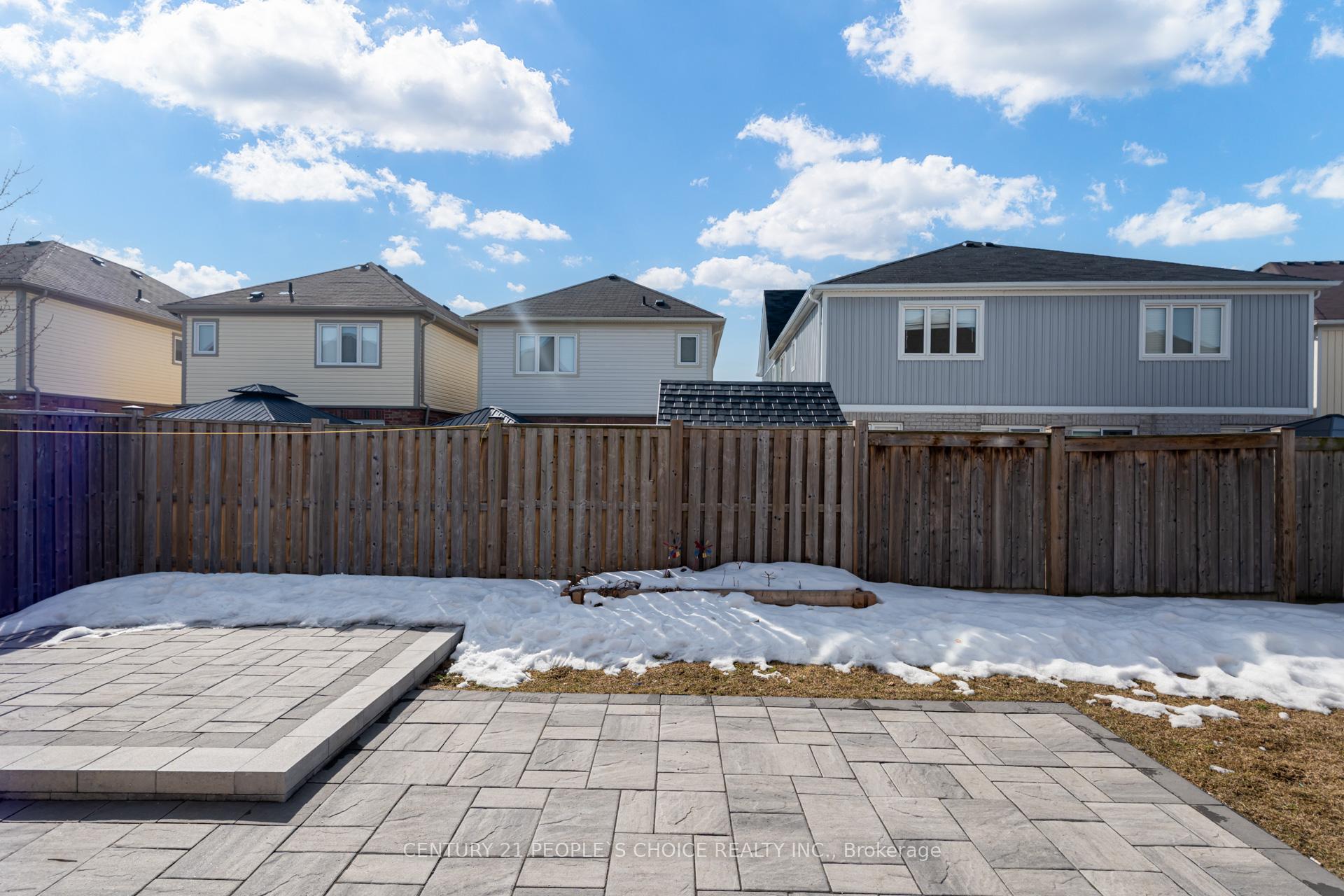 Photo 49 of 1067 Coldstream Drive, Oshawa, Taunton — HOMEH