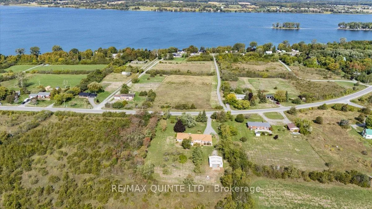 Photo 49 of 737 County Road 18, Prince Edward County, Athol Ward — HOMEH