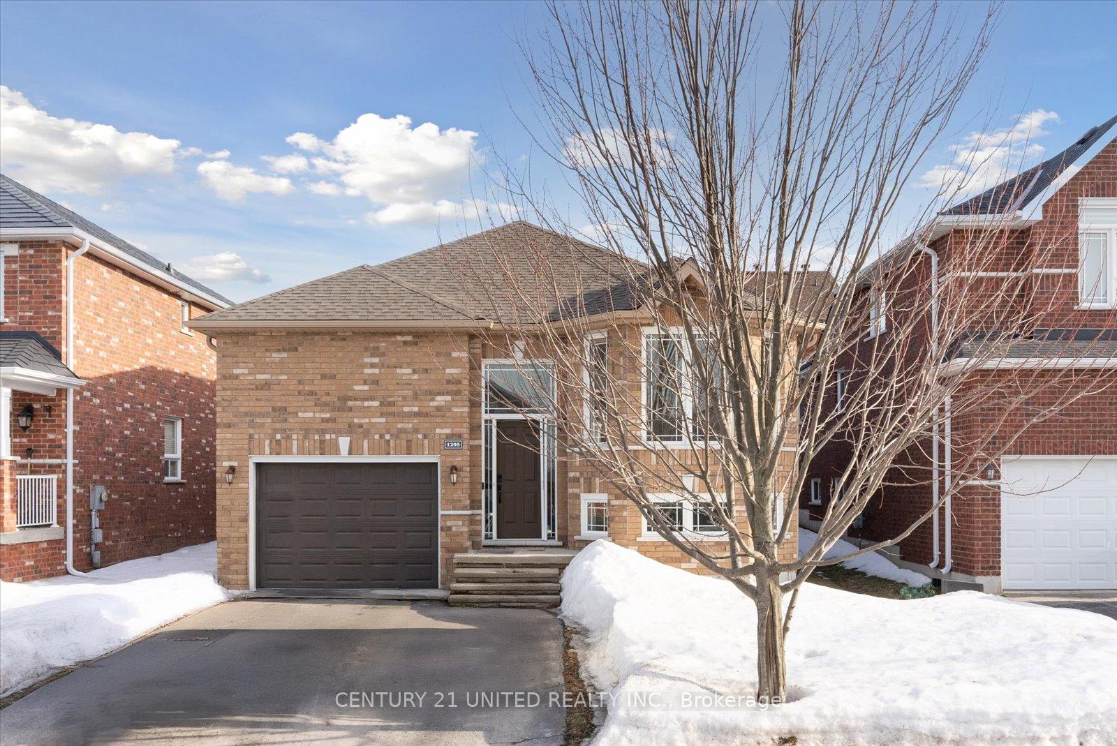 Photo 1 of 1295 Haggis Drive, Peterborough, Monaghan Ward 2 — HOMEH