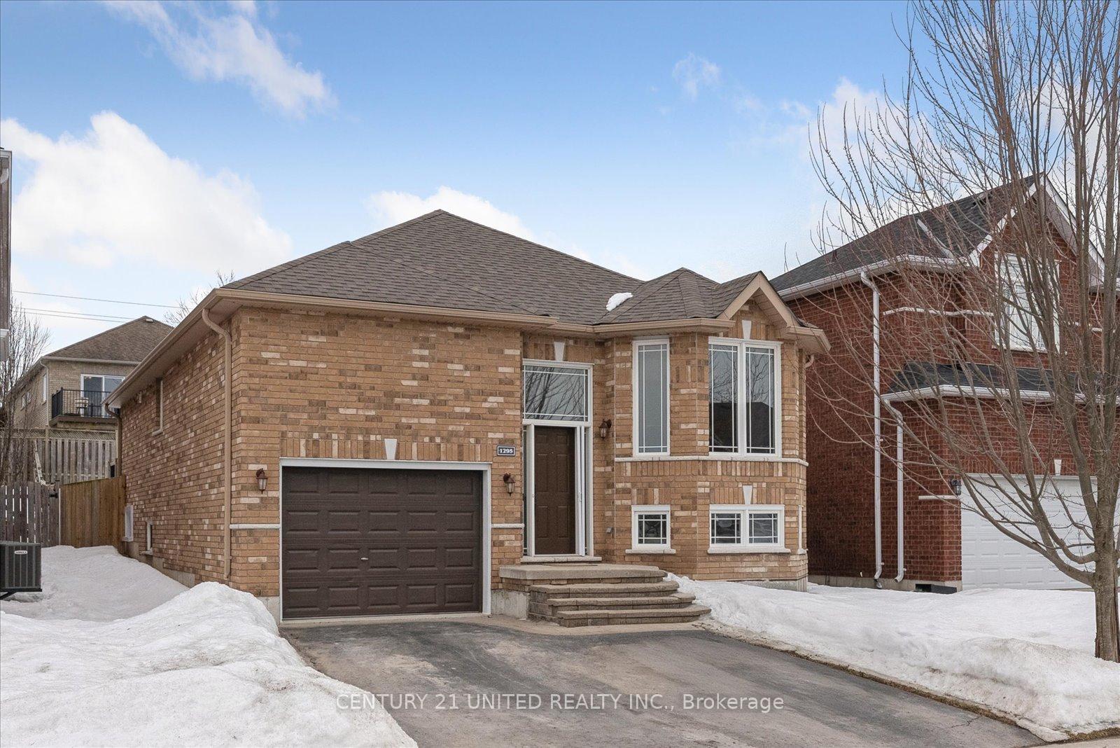 Photo 2 of 1295 Haggis Drive, Peterborough, Monaghan Ward 2 — HOMEH