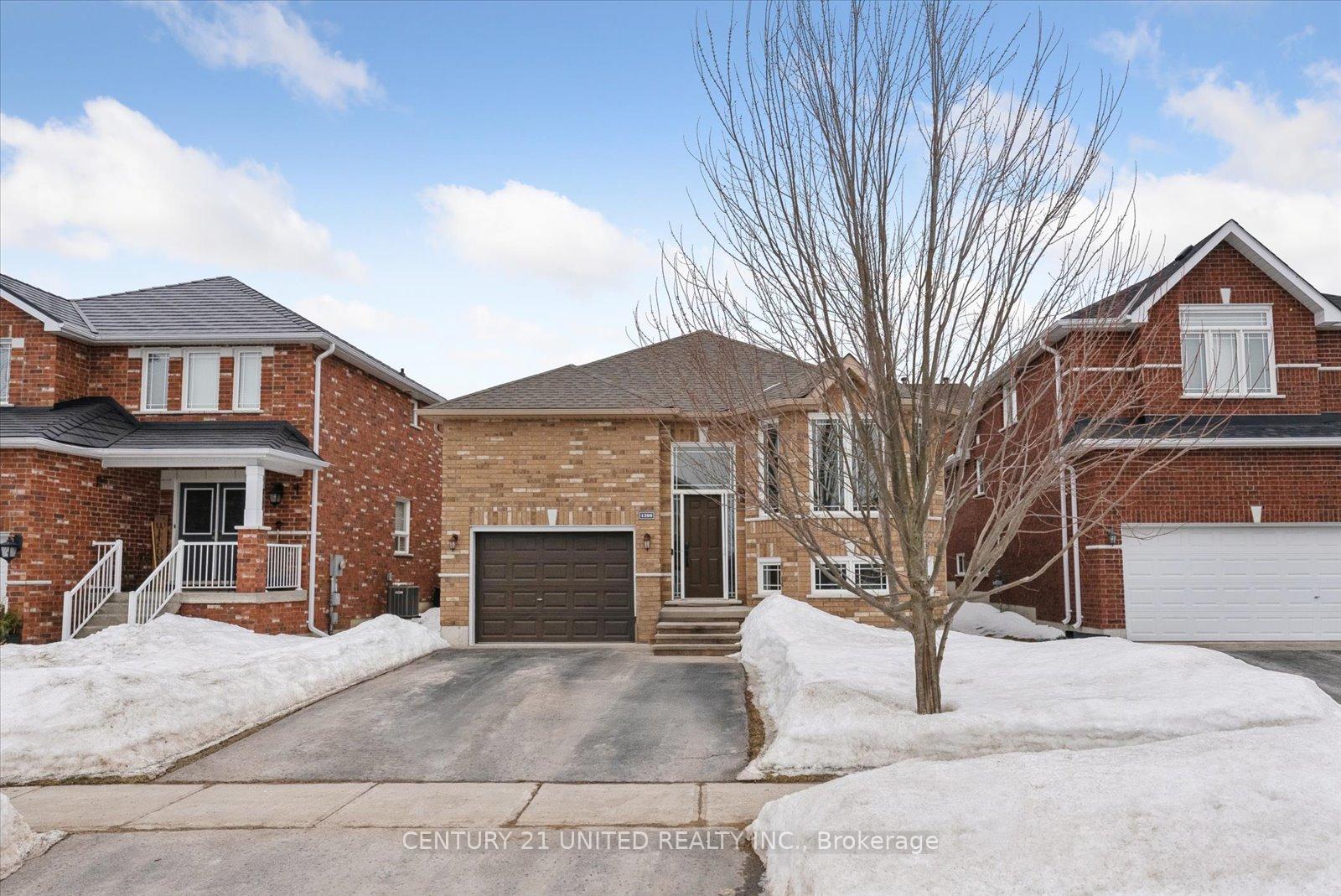 Photo 4 of 1295 Haggis Drive, Peterborough, Monaghan Ward 2 — HOMEH