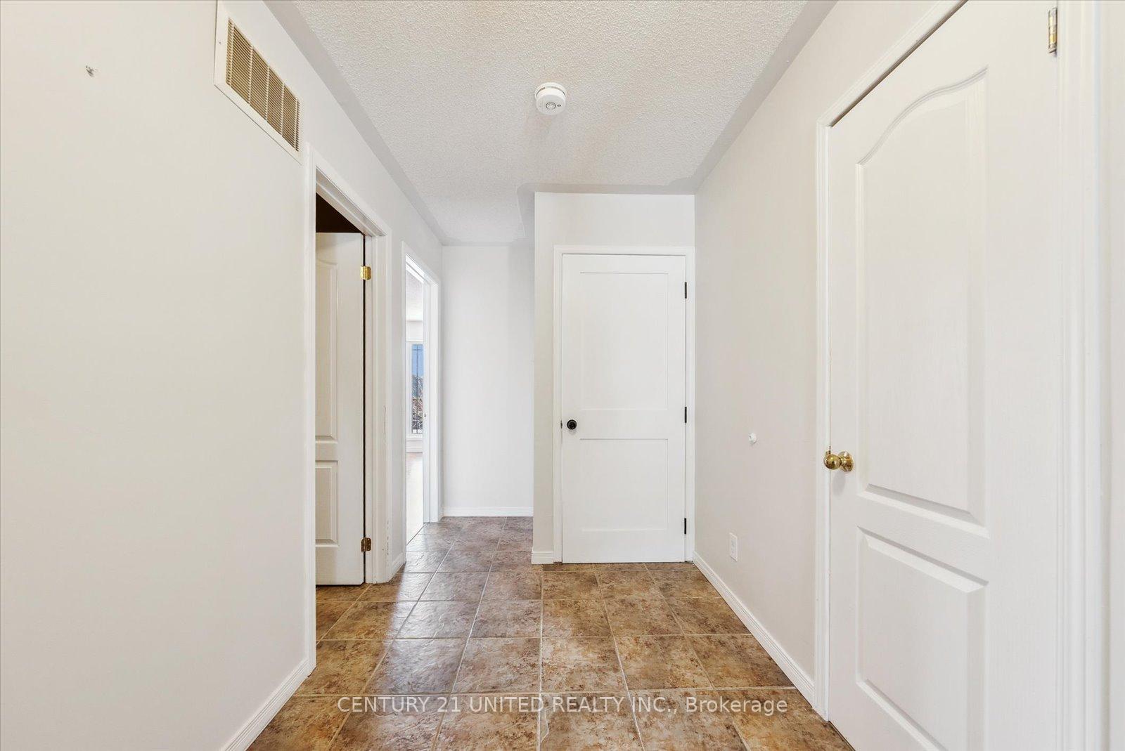 Photo 18 of 1295 Haggis Drive, Peterborough, Monaghan Ward 2 — HOMEH