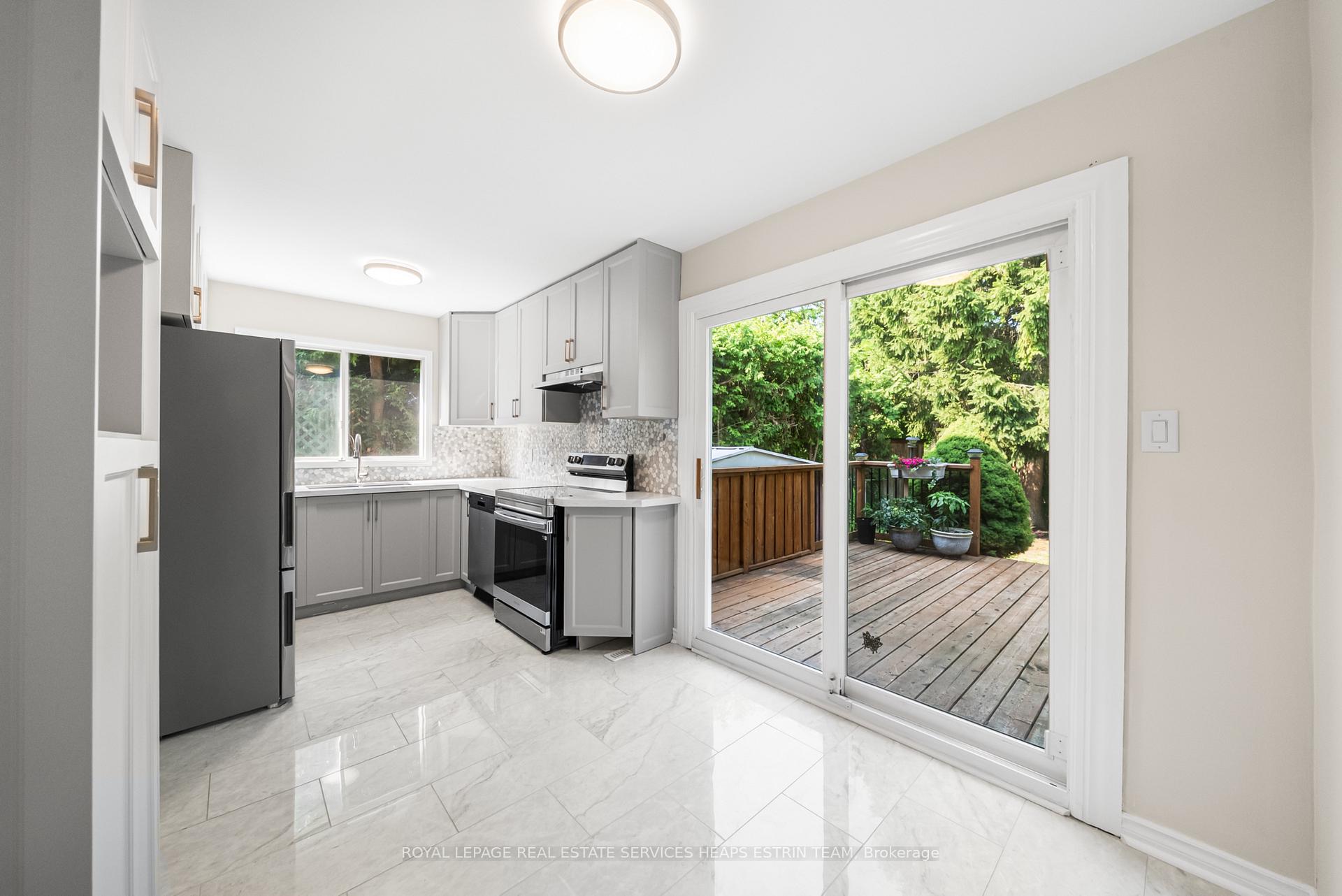 Photo 8 of 1801 Storrington Street, Pickering, Liverpool — HOMEH