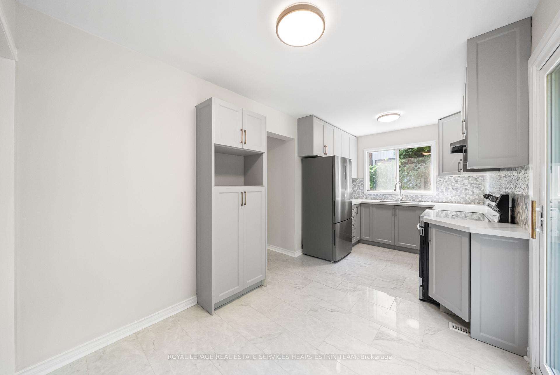 Photo 9 of 1801 Storrington Street, Pickering, Liverpool — HOMEH