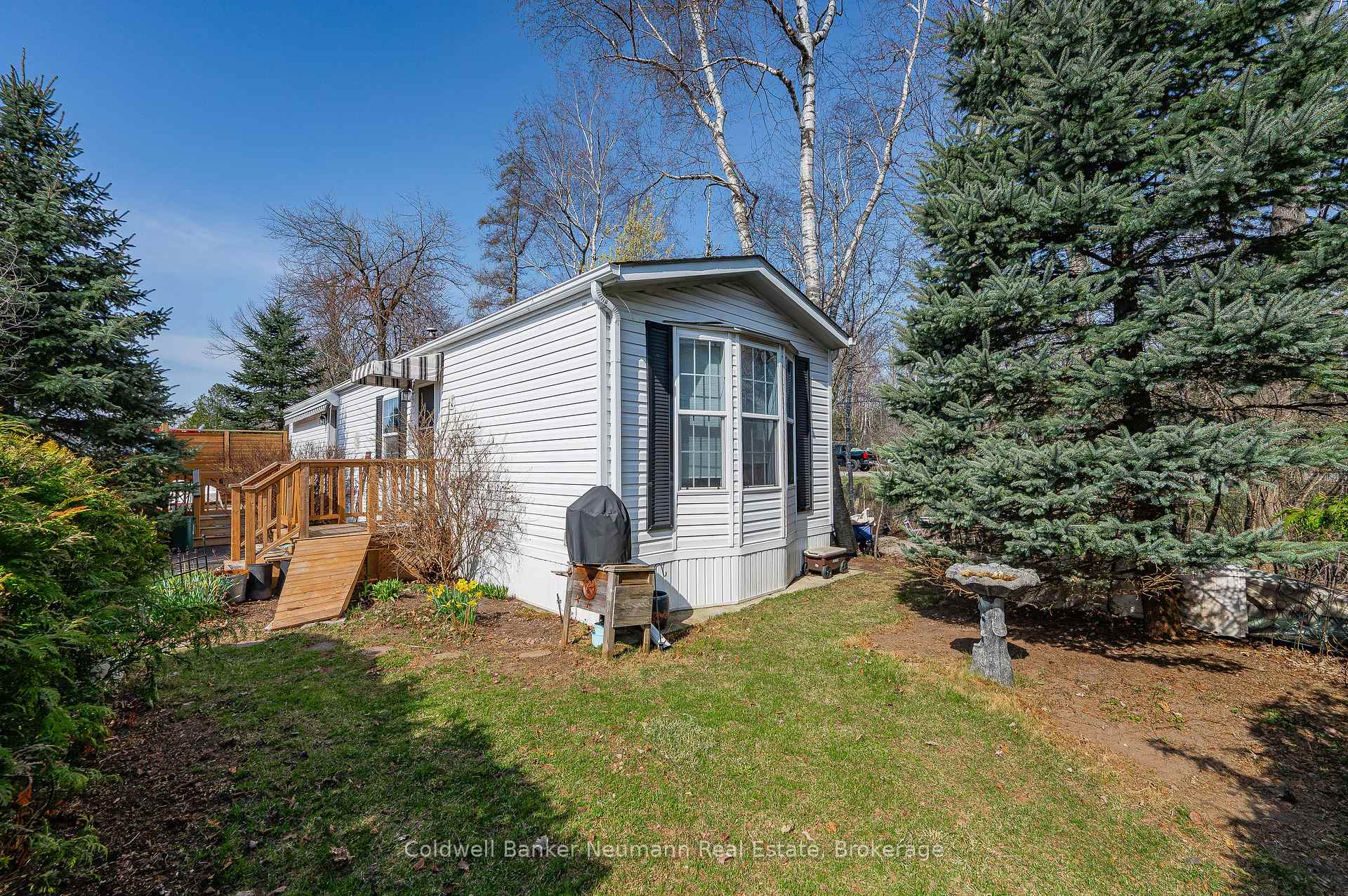 Photo 23 of 41 Jasper Heights Pvt, Puslinch, Rural Puslinch East — HOMEH