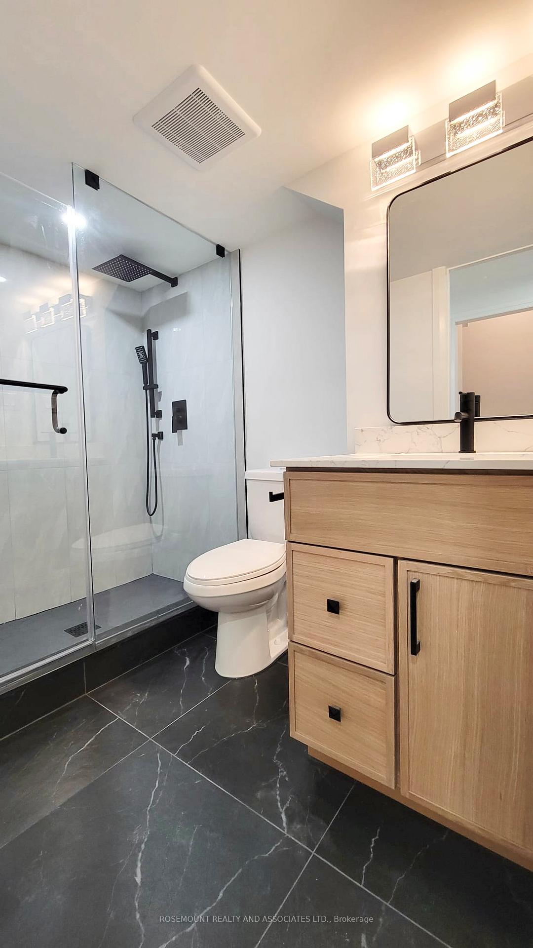 Photo 7 of 1486 Mockingbird Square, Pickering, Rural Pickering — HOMEH