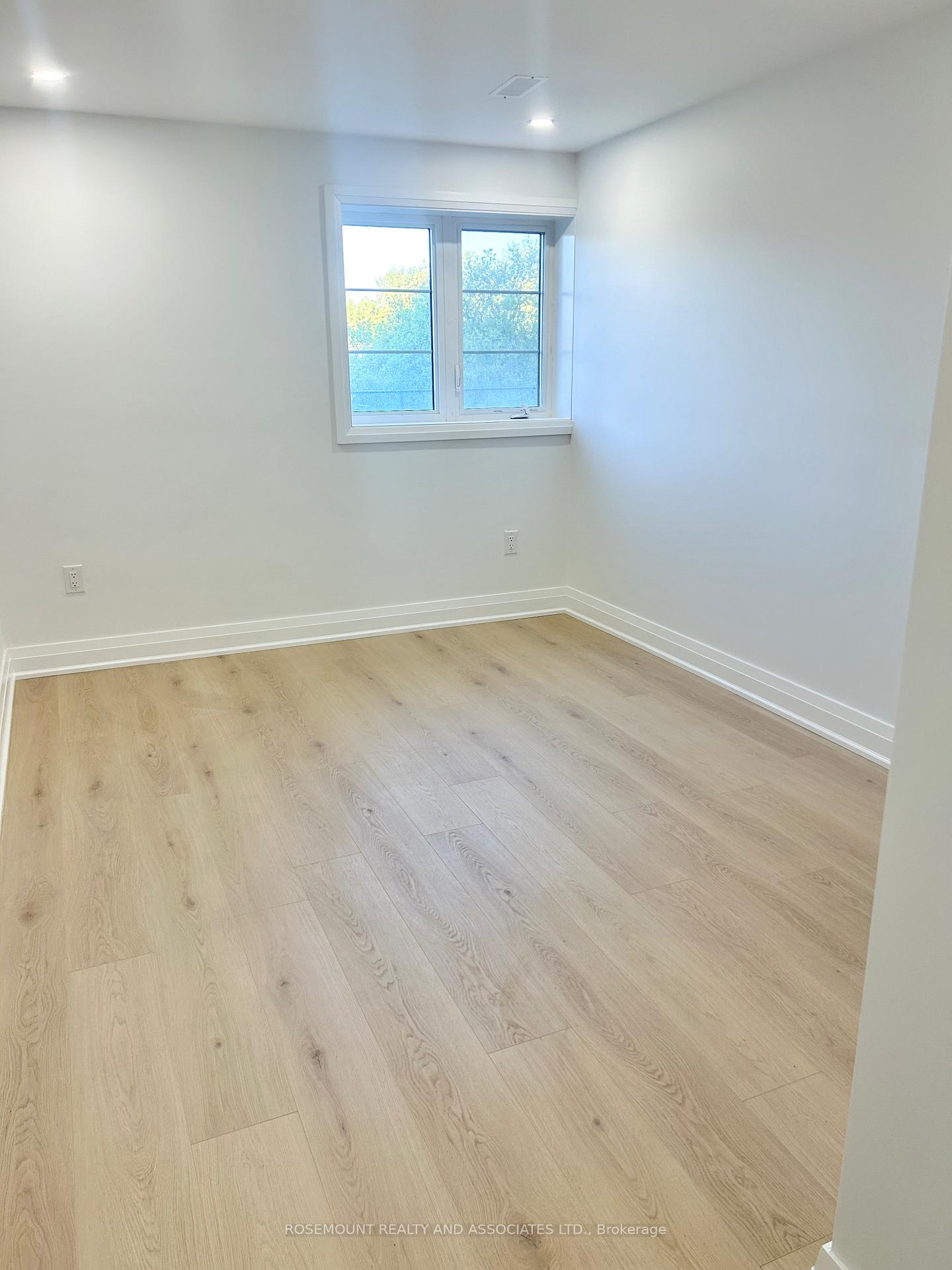 Photo 10 of 1486 Mockingbird Square, Pickering, Rural Pickering — HOMEH
