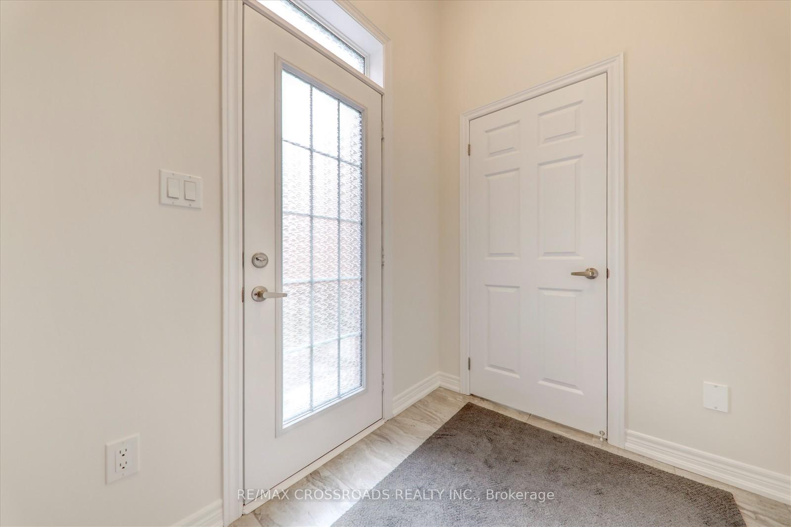 Photo 13 of 1183 Caliper Lane, Pickering, Rural Pickering — HOMEH