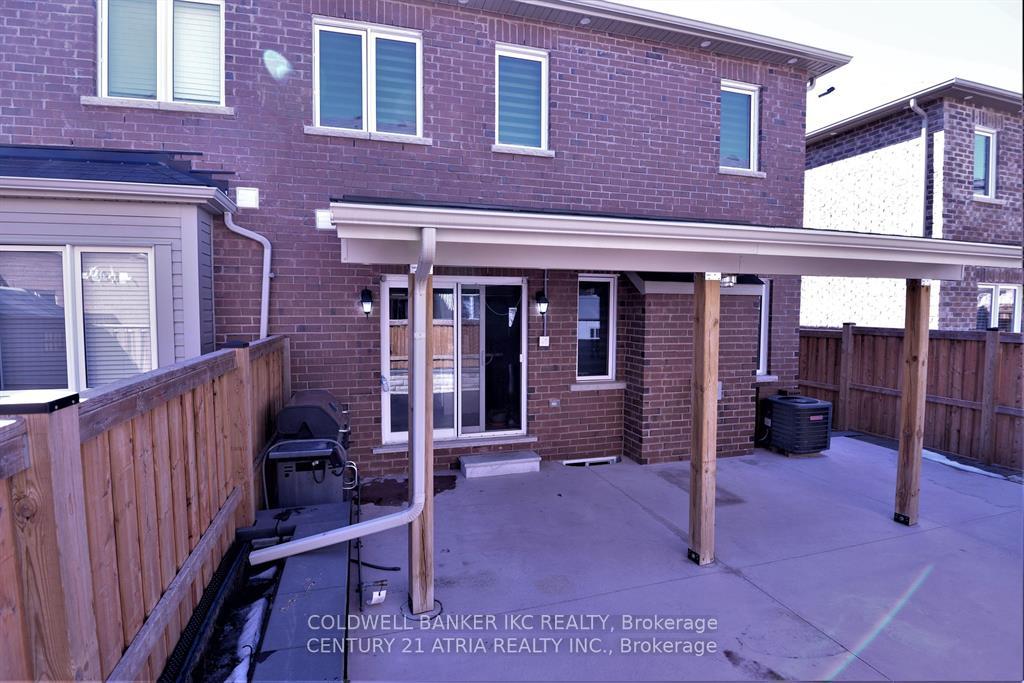 Photo 8 of 2440 Moonlight Crescent, Pickering, Rural Pickering — HOMEH