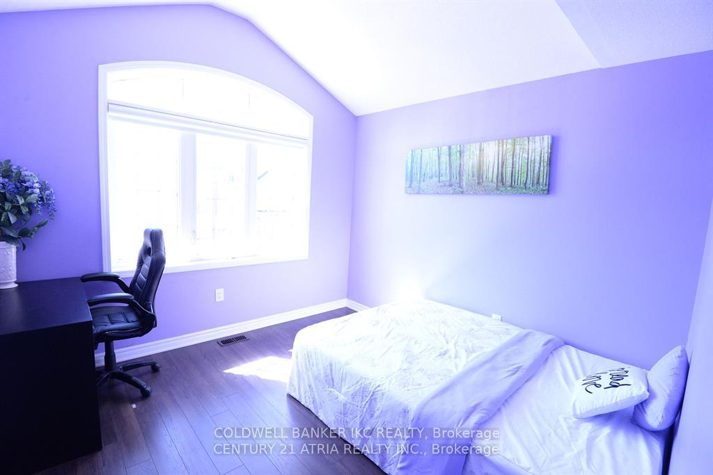Photo 10 of 2440 Moonlight Crescent, Pickering, Rural Pickering — HOMEH
