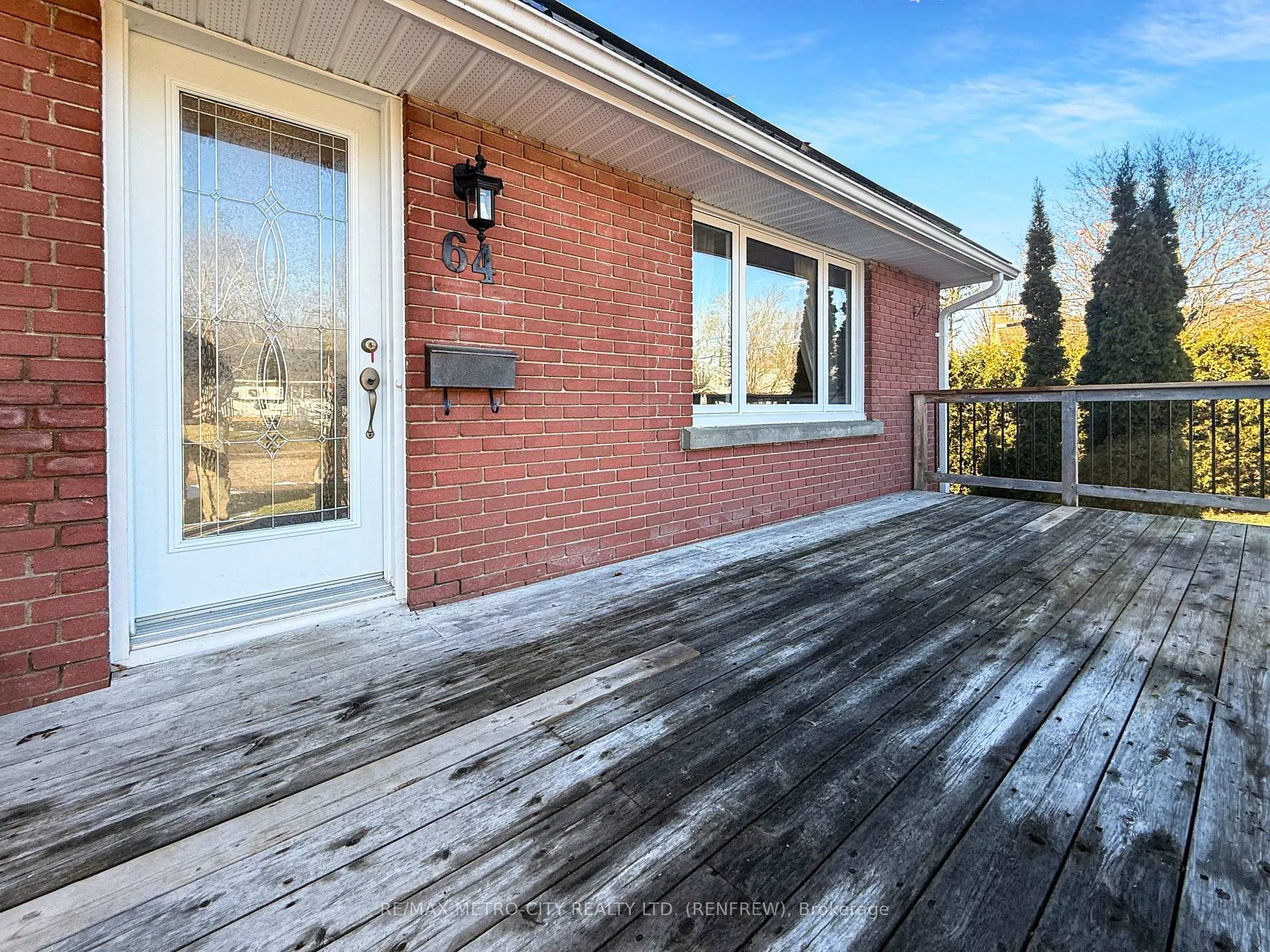 Photo 17 of 64 Mclean Street, Renfrew — HOMEH