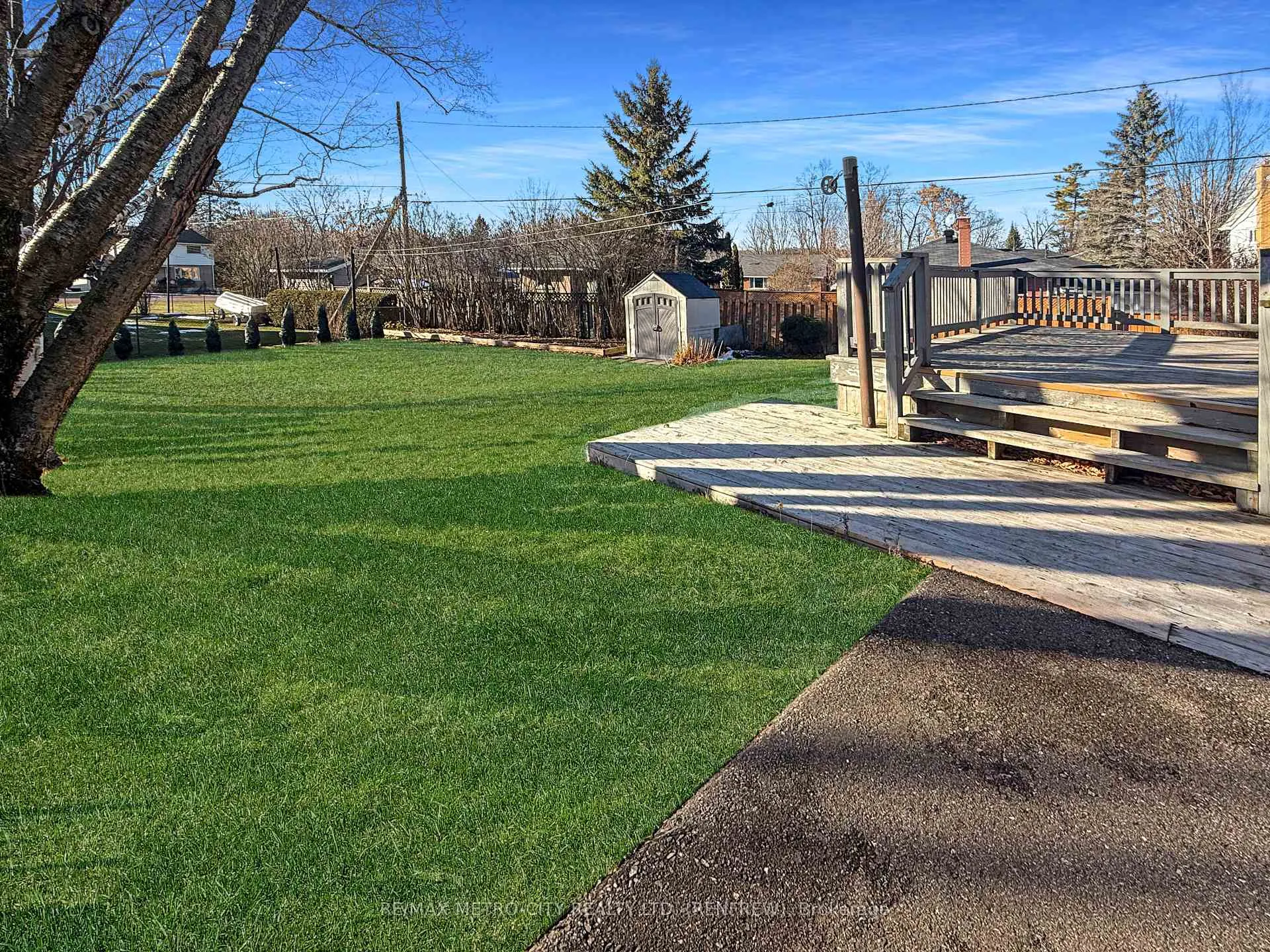 Photo 19 of 64 Mclean Street, Renfrew — HOMEH