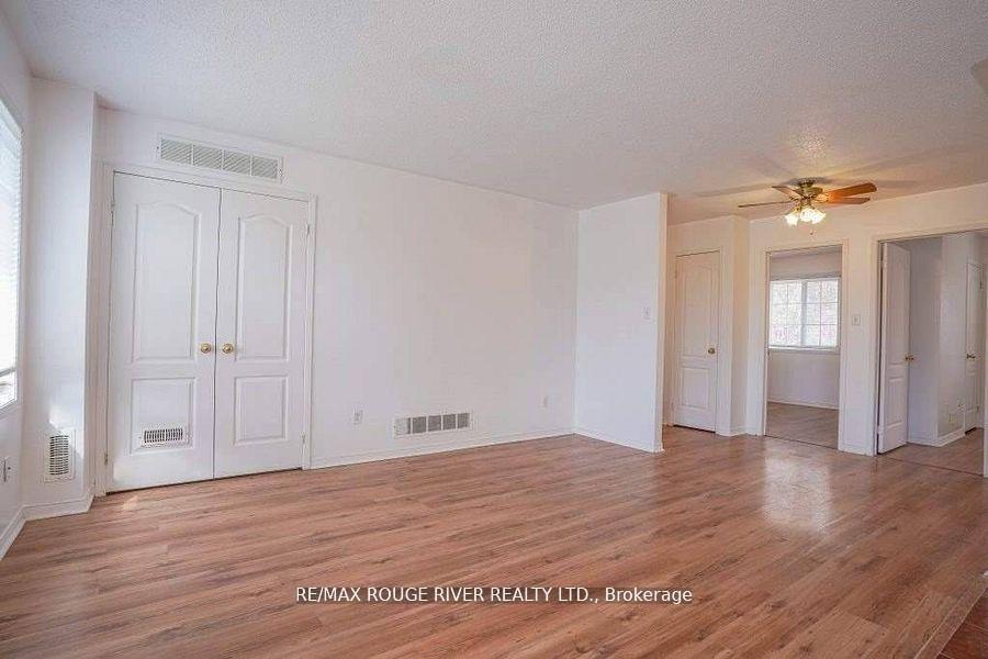 Photo 4 of Unit 3, 262 Bruce Street, Oshawa, Central — HOMEH
