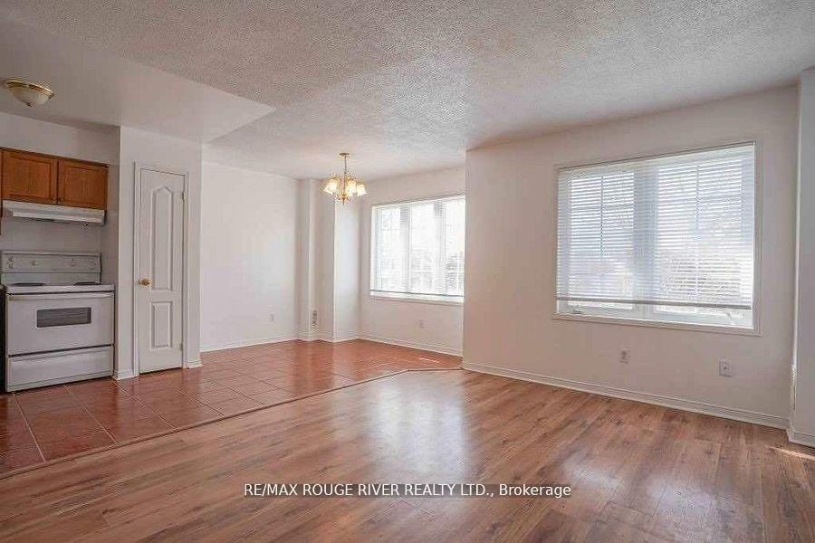 Photo 9 of Unit 3, 262 Bruce Street, Oshawa, Central — HOMEH