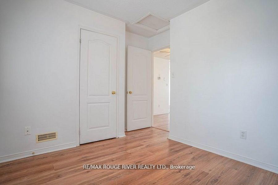 Photo 12 of Unit 3, 262 Bruce Street, Oshawa, Central — HOMEH