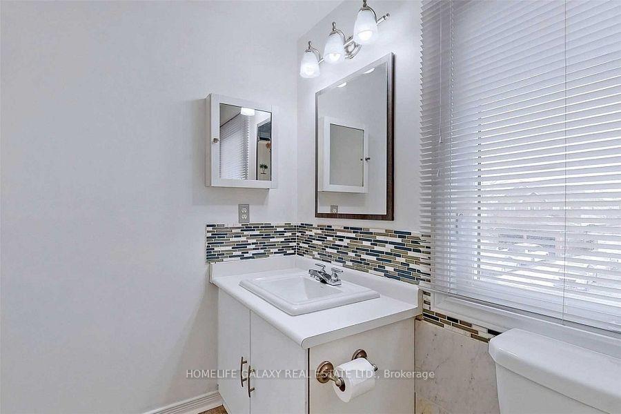 Photo 18 of 1647 Middleton Street, Pickering, Brock Ridge — HOMEH