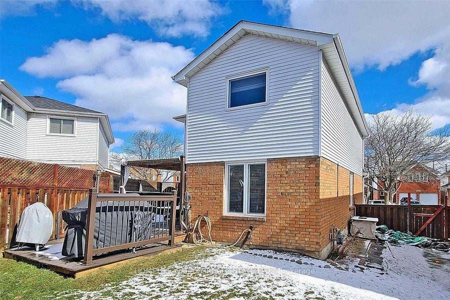 Photo 37 of 1647 Middleton Street, Pickering, Brock Ridge — HOMEH