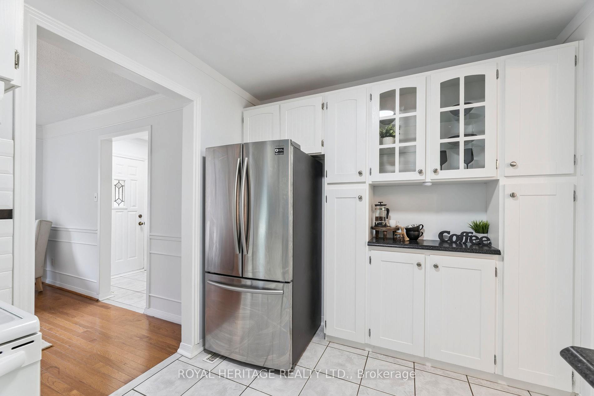 Photo 13 of 606 Stonebridge Lane, Pickering, West Shore — HOMEH