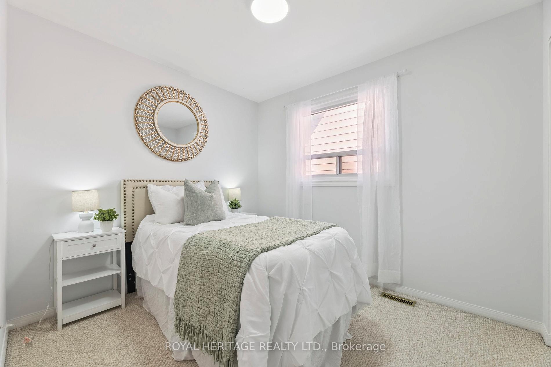 Photo 32 of 606 Stonebridge Lane, Pickering, West Shore — HOMEH