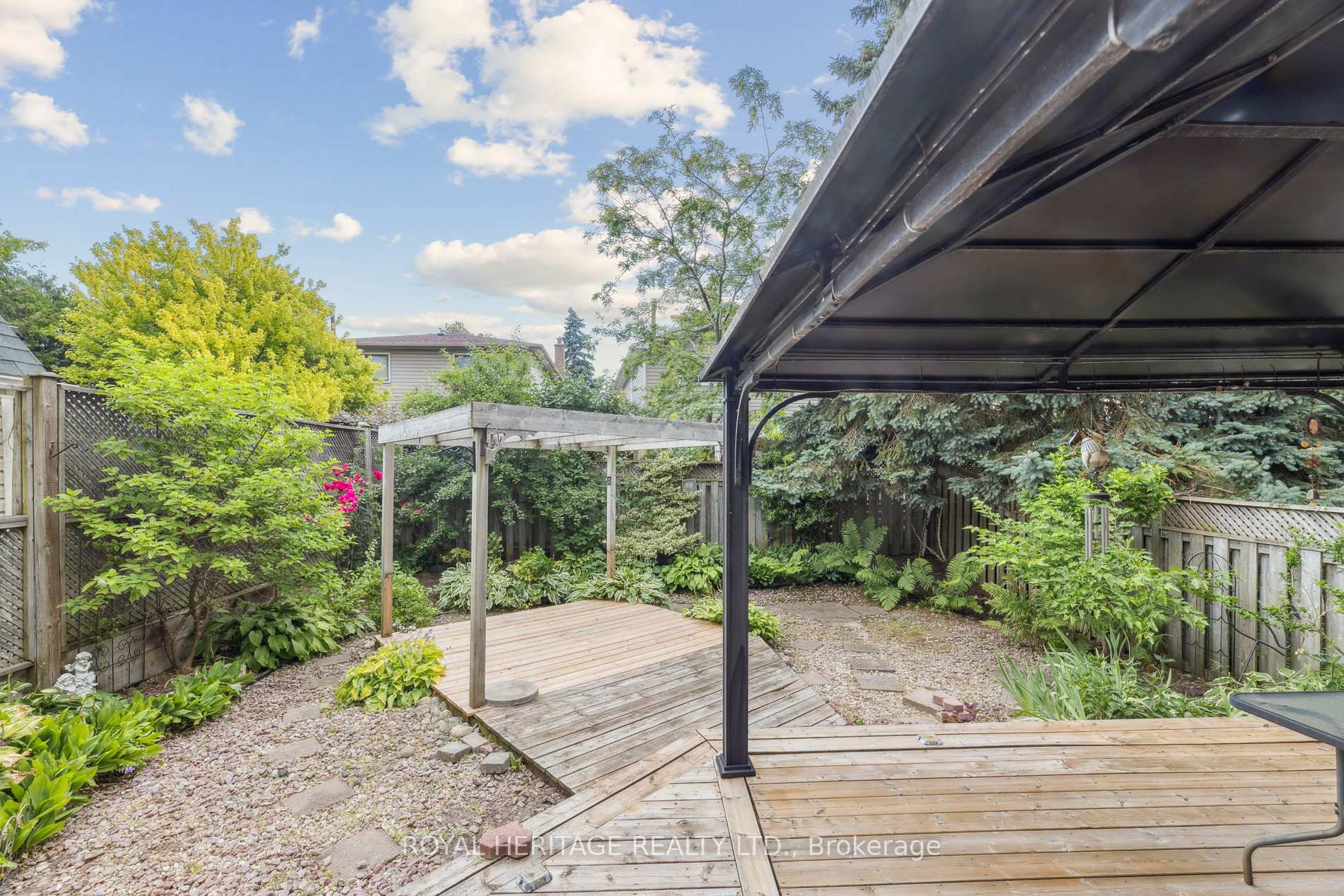Photo 43 of 606 Stonebridge Lane, Pickering, West Shore — HOMEH