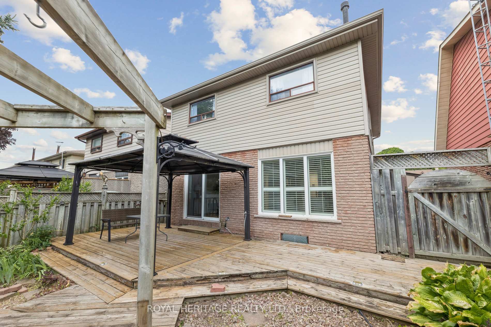 Photo 45 of 606 Stonebridge Lane, Pickering, West Shore — HOMEH