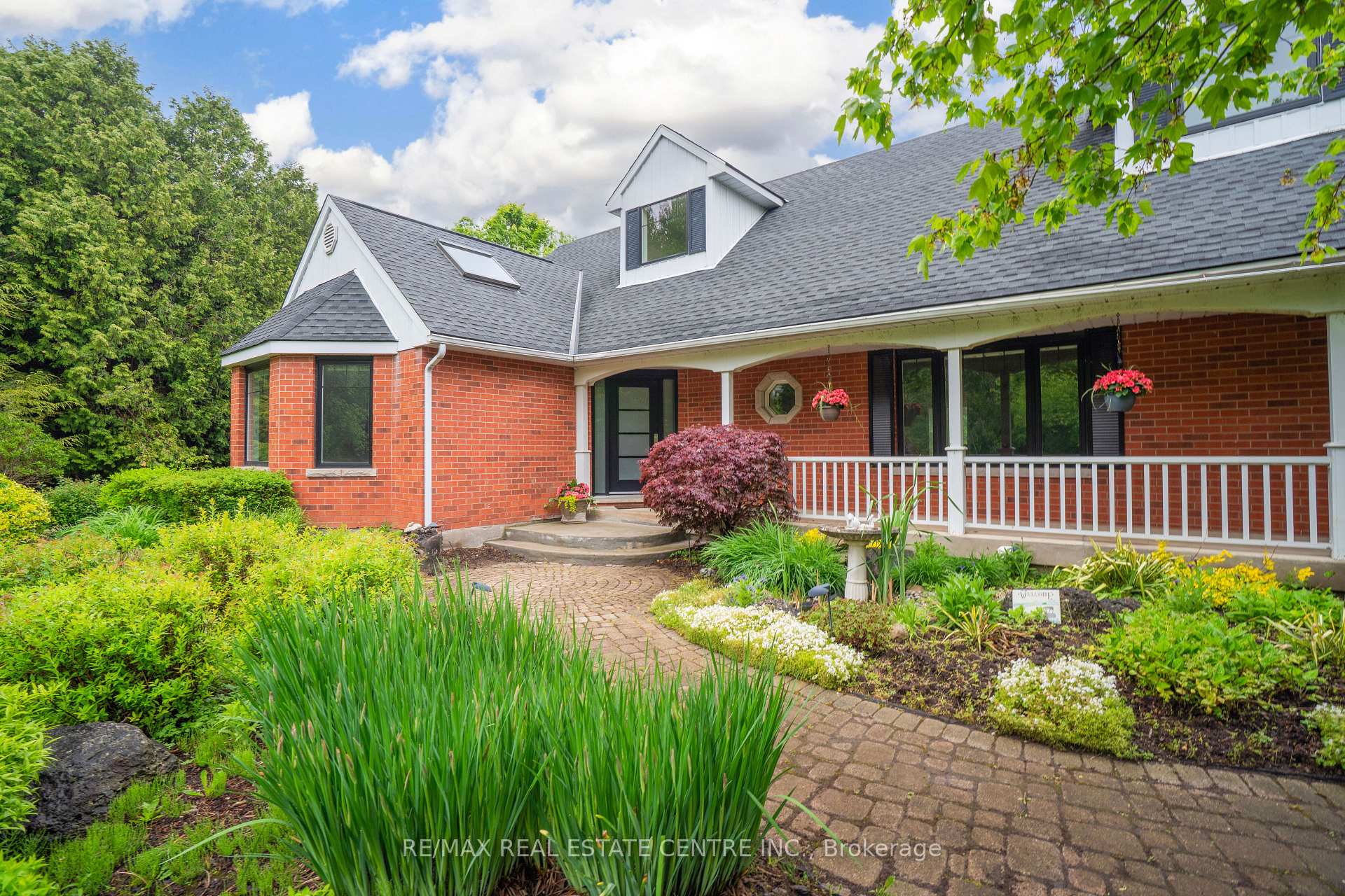 Photo 5 of 4477 Victoria Road S, Puslinch, Rural Puslinch East — HOMEH