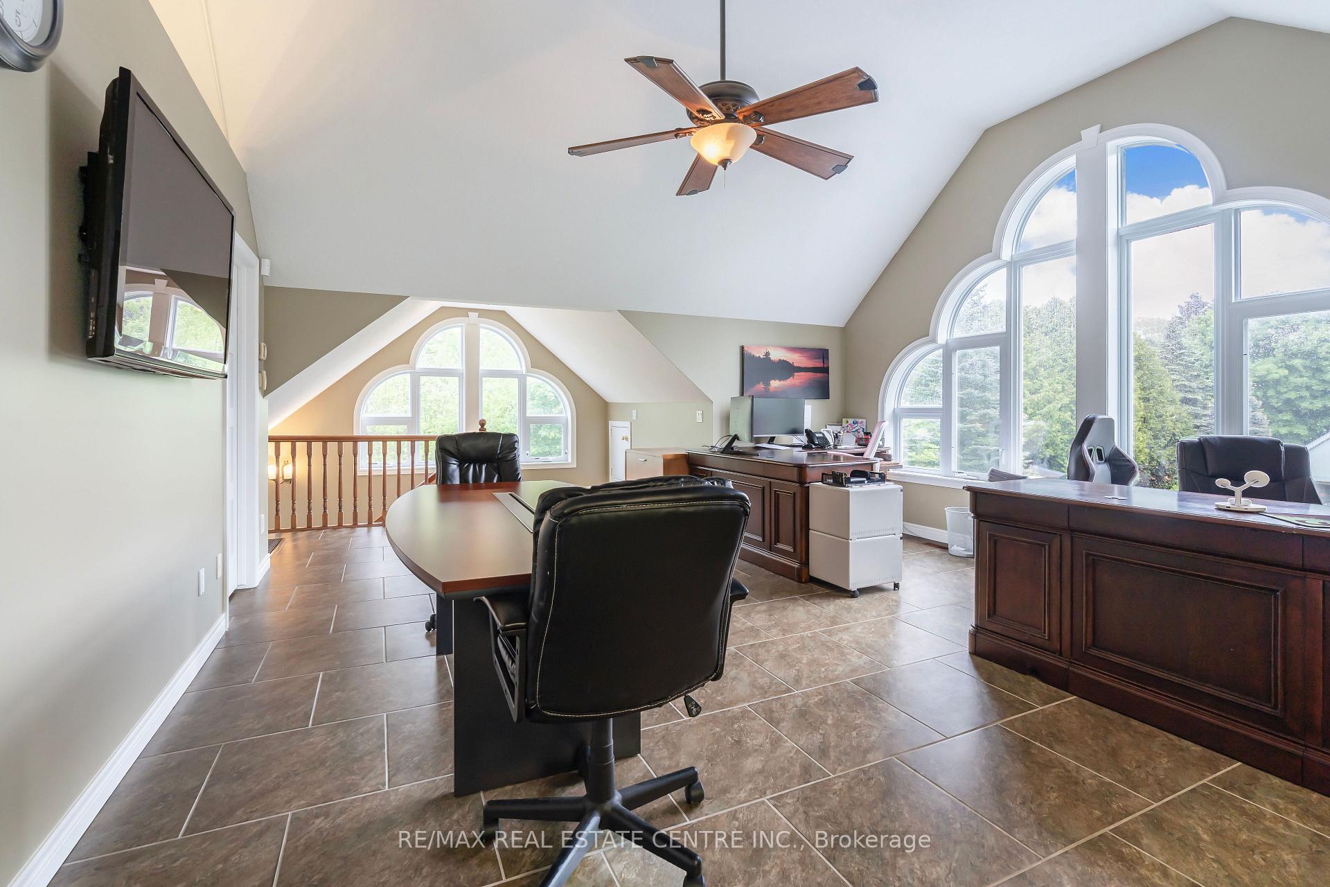 Photo 34 of 4477 Victoria Road S, Puslinch, Rural Puslinch East — HOMEH