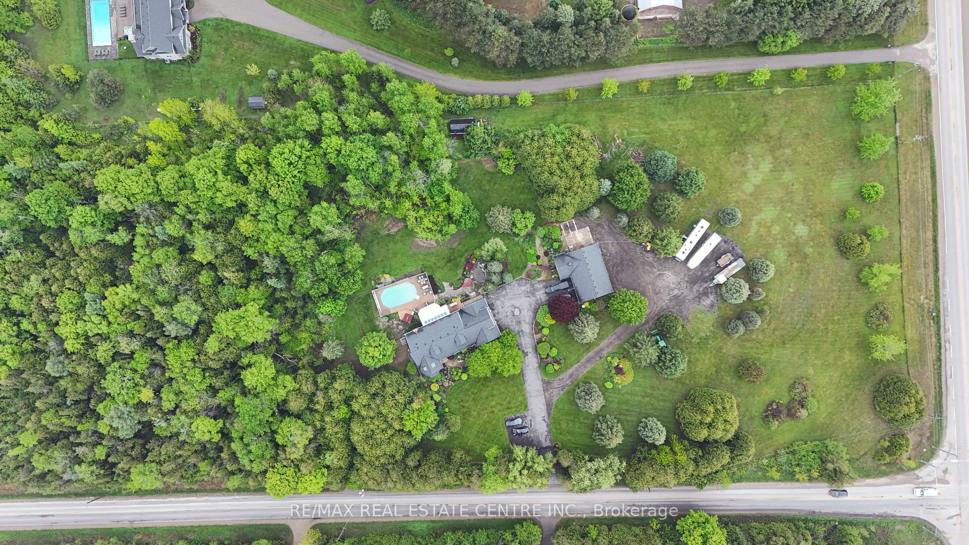 Photo 49 of 4477 Victoria Road S, Puslinch, Rural Puslinch East — HOMEH
