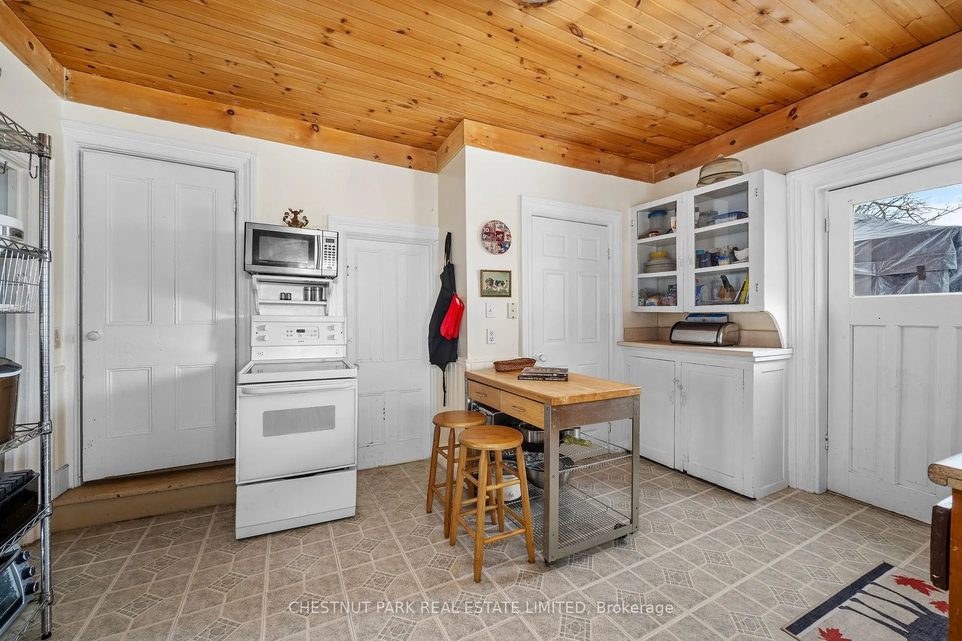 Photo 17 of 12 Maple Avenue, Prince Edward County, Picton — HOMEH