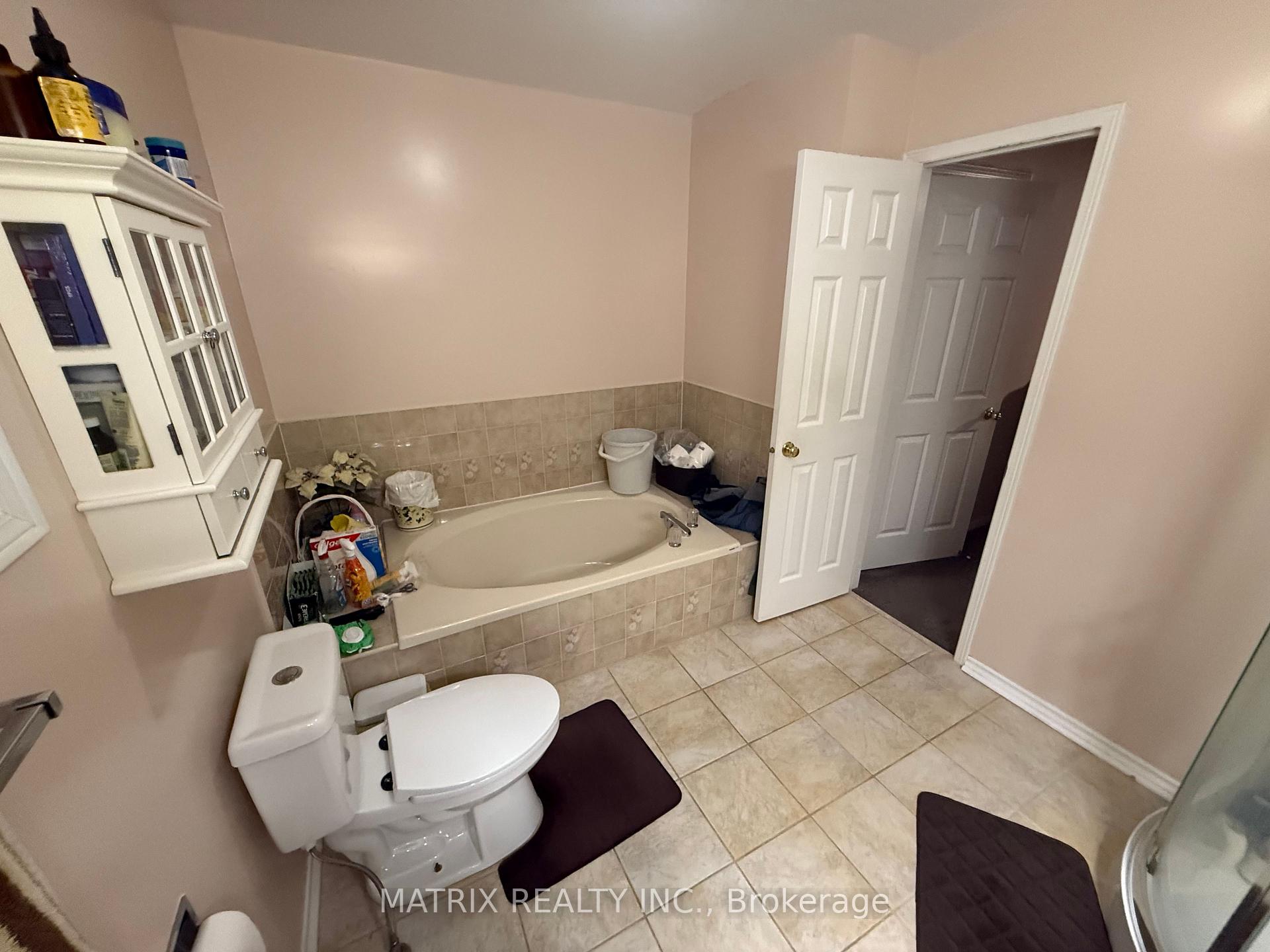 Photo 34 of Unit A, 1602 Middleton Street, Pickering, Brock Ridge — HOMEH