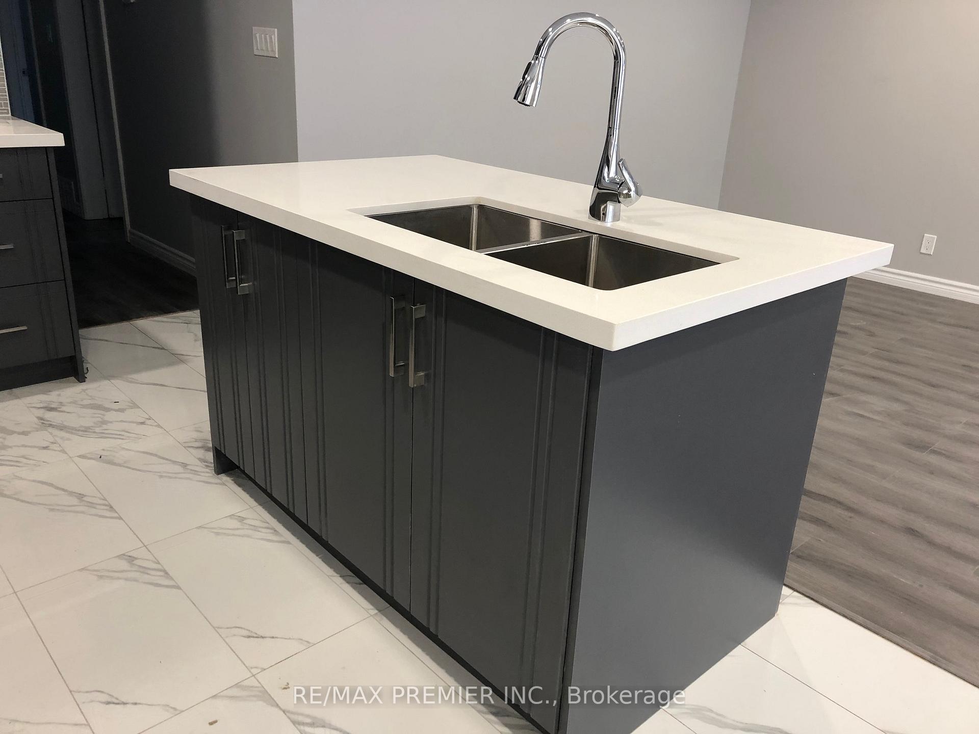 Photo 6 of 1016 Olive Avenue, Oshawa, Donevan — HOMEH