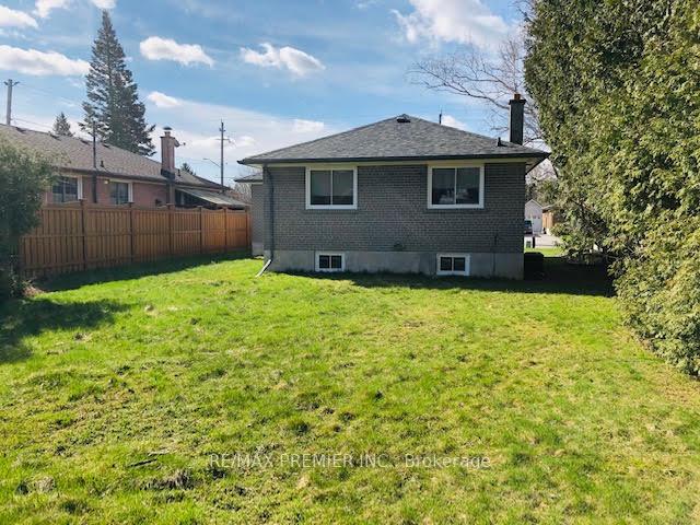 Photo 13 of 1016 Olive Avenue, Oshawa, Donevan — HOMEH