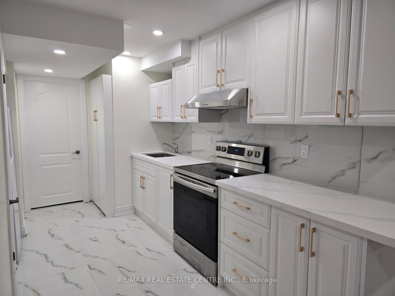 Photo 2 of 653 Yates Drive, Milton, Coates — HOMEH